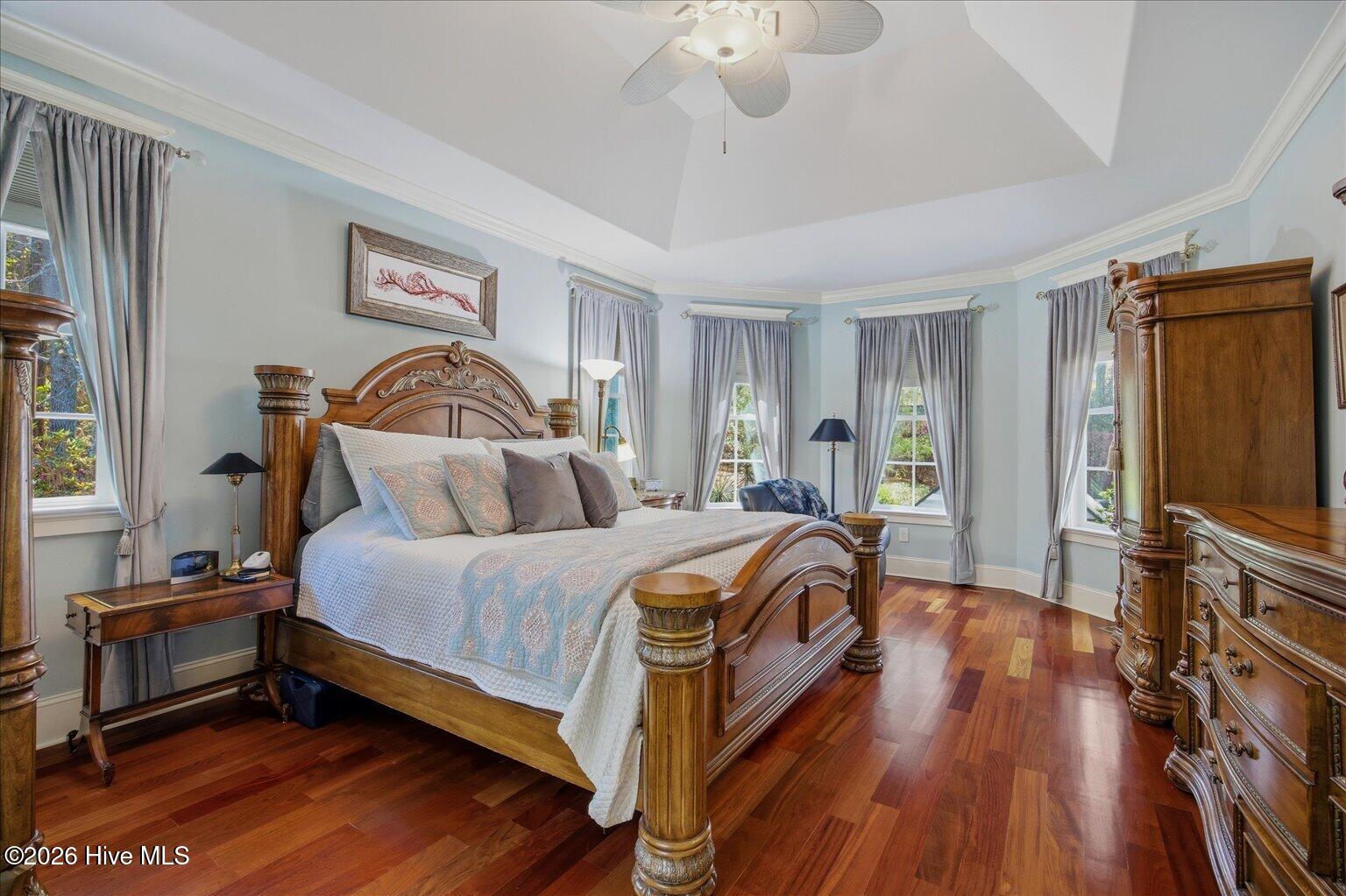 main property photo 25