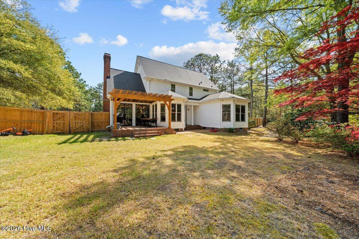main property photo 32