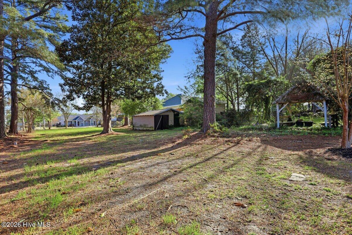 main property photo 35