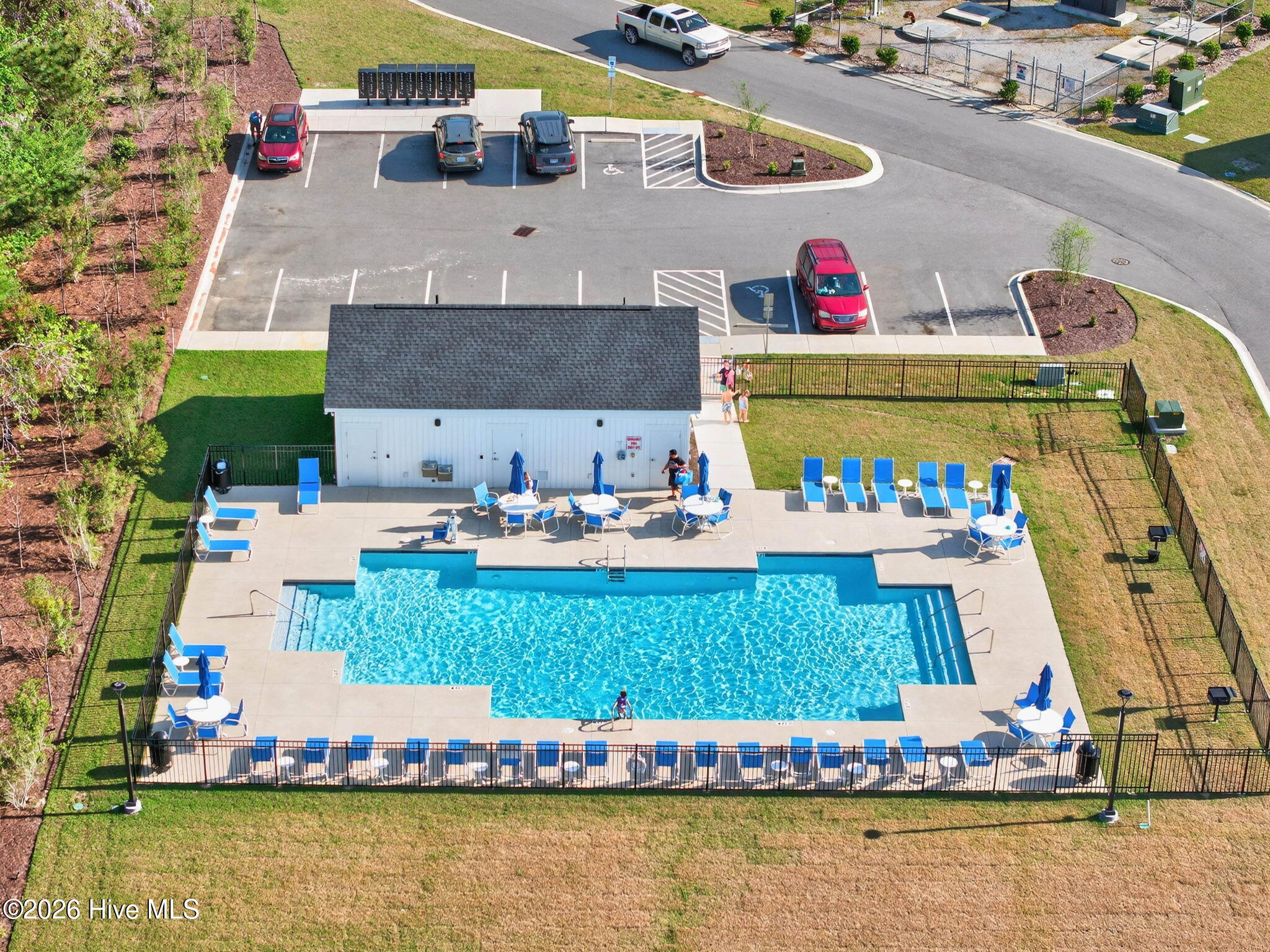 main property photo 49