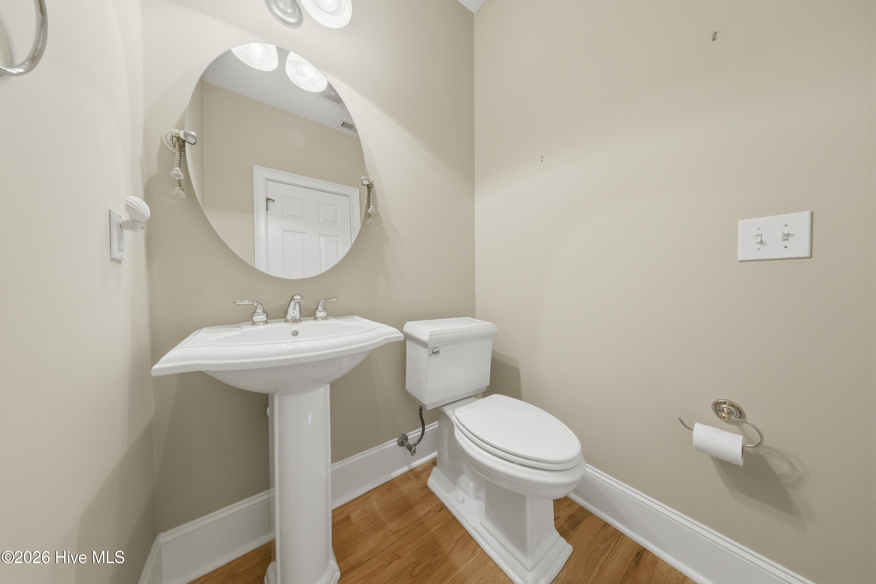 main property photo 45