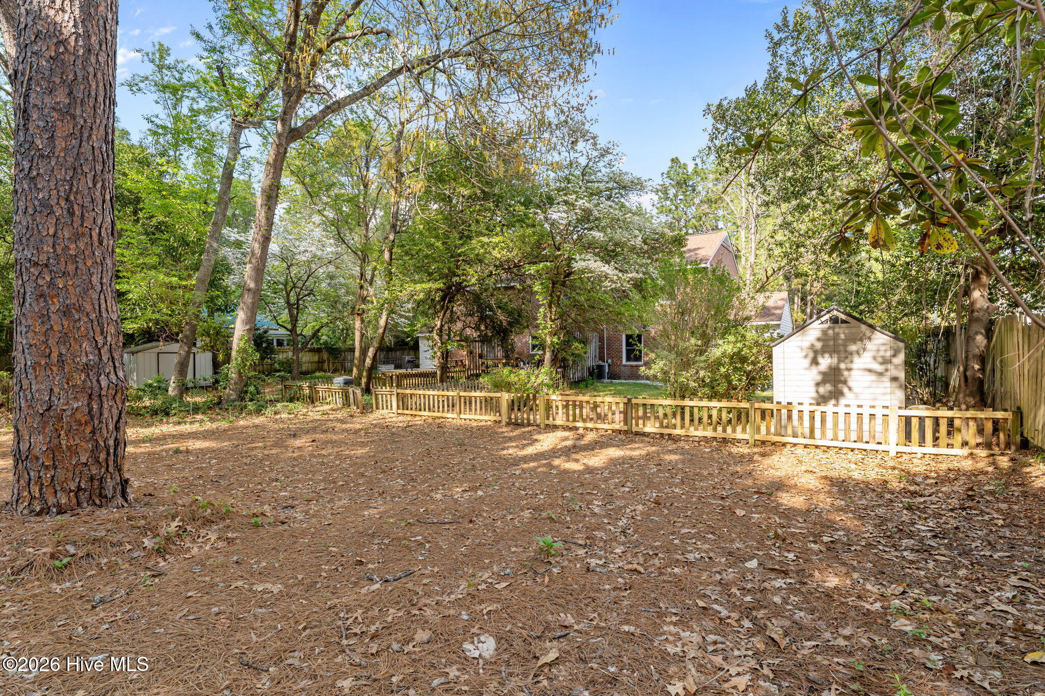 main property photo 34
