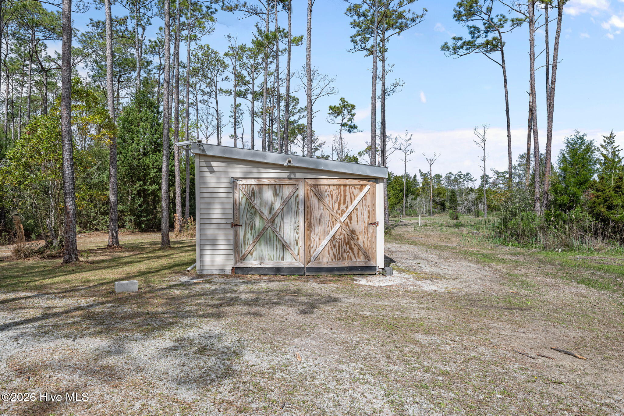 main property photo 57