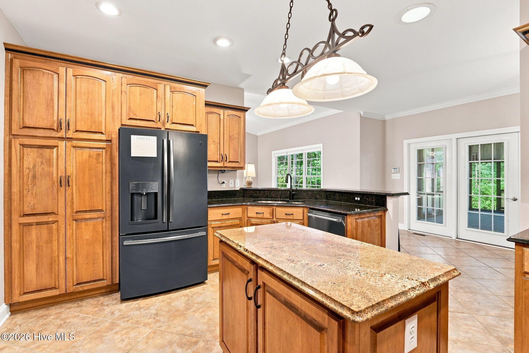 main property photo 18