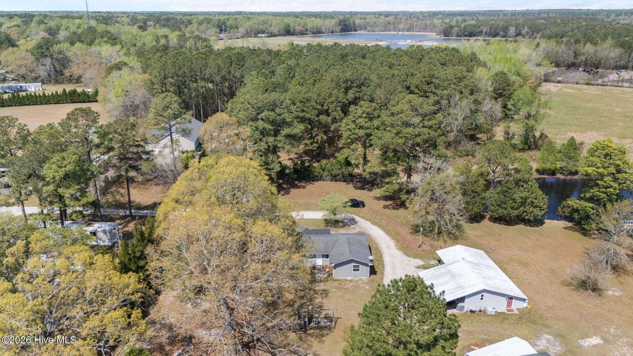 main property photo 38