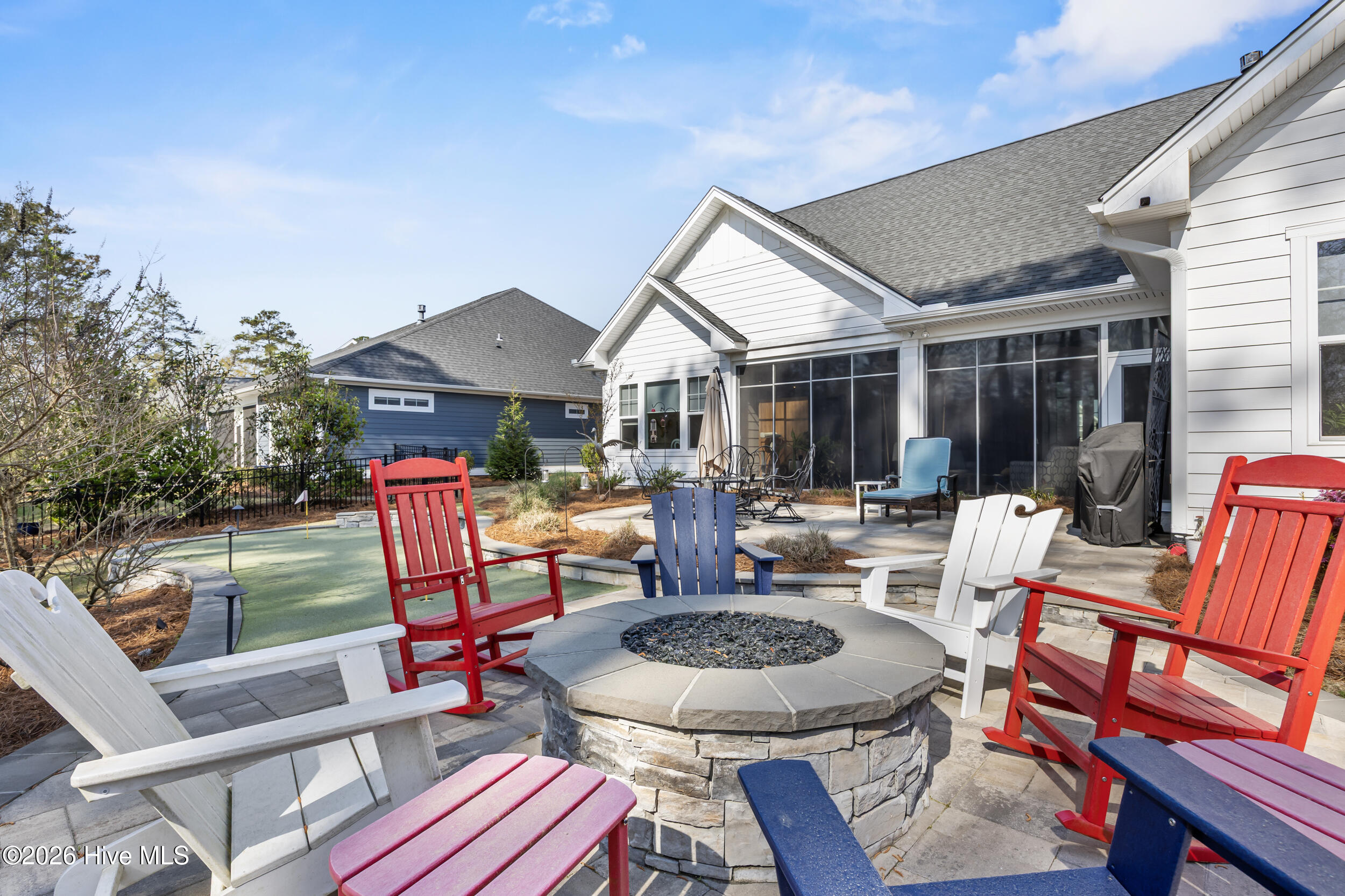 main property photo 59