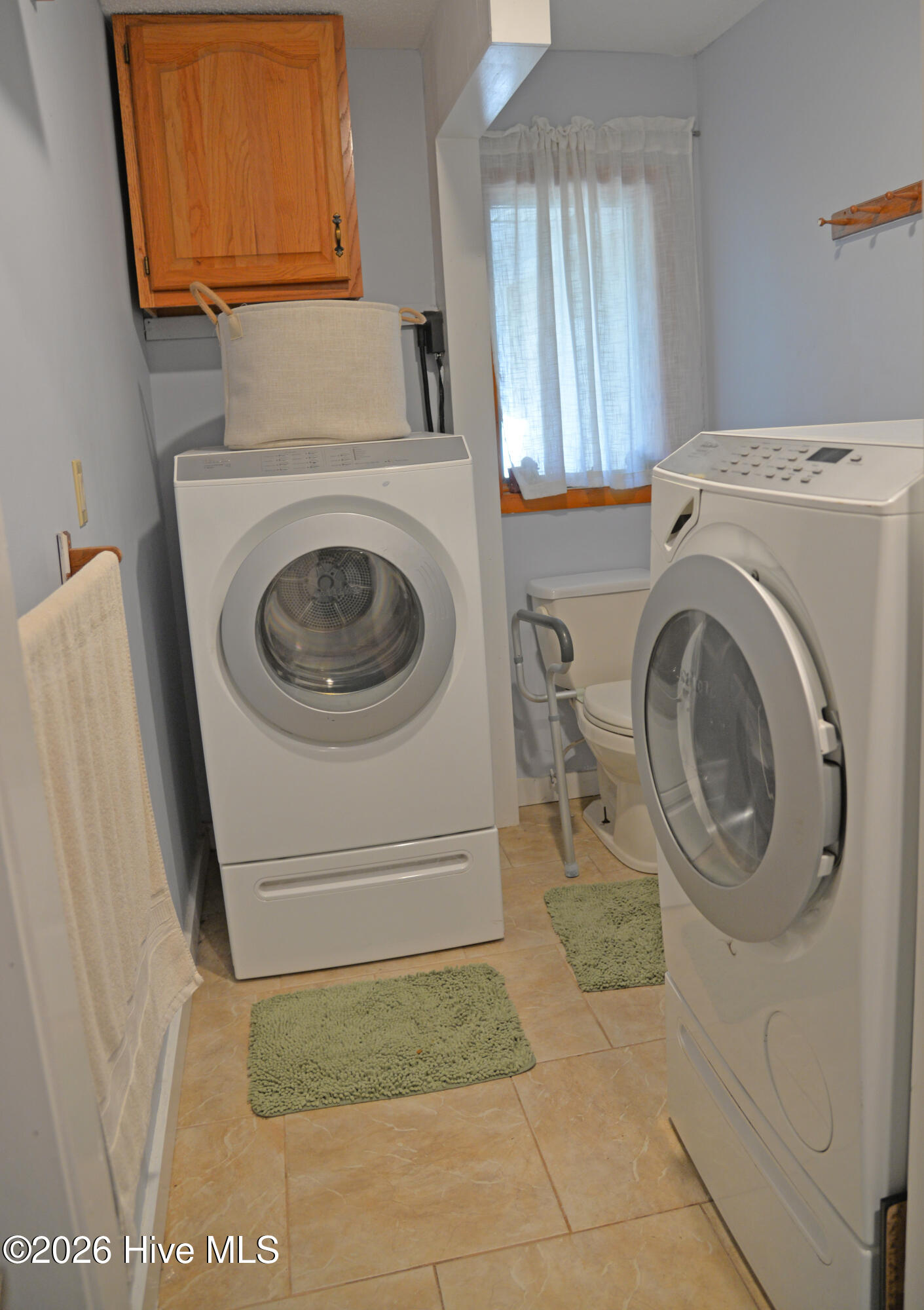main property photo 29
