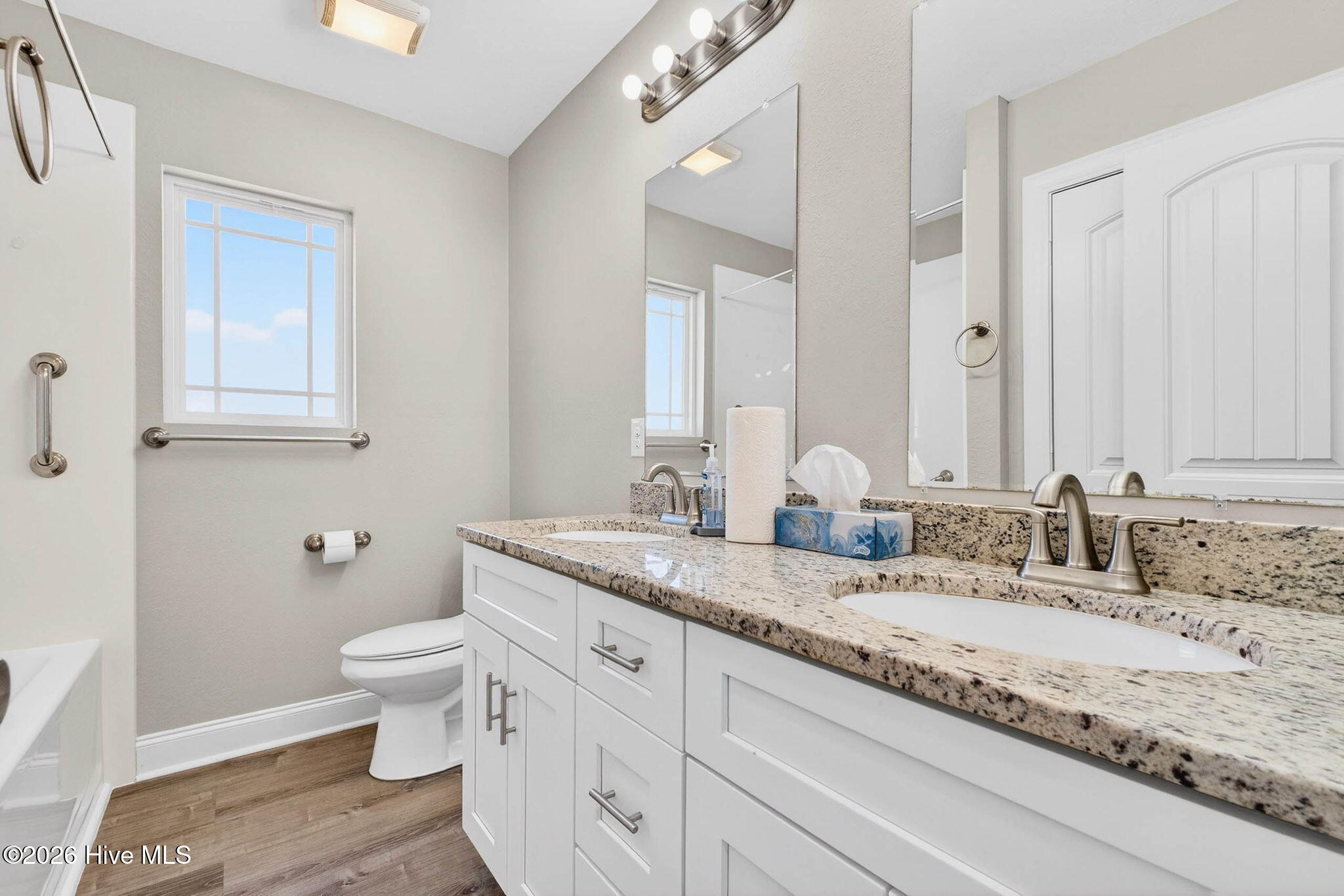 main property photo 42