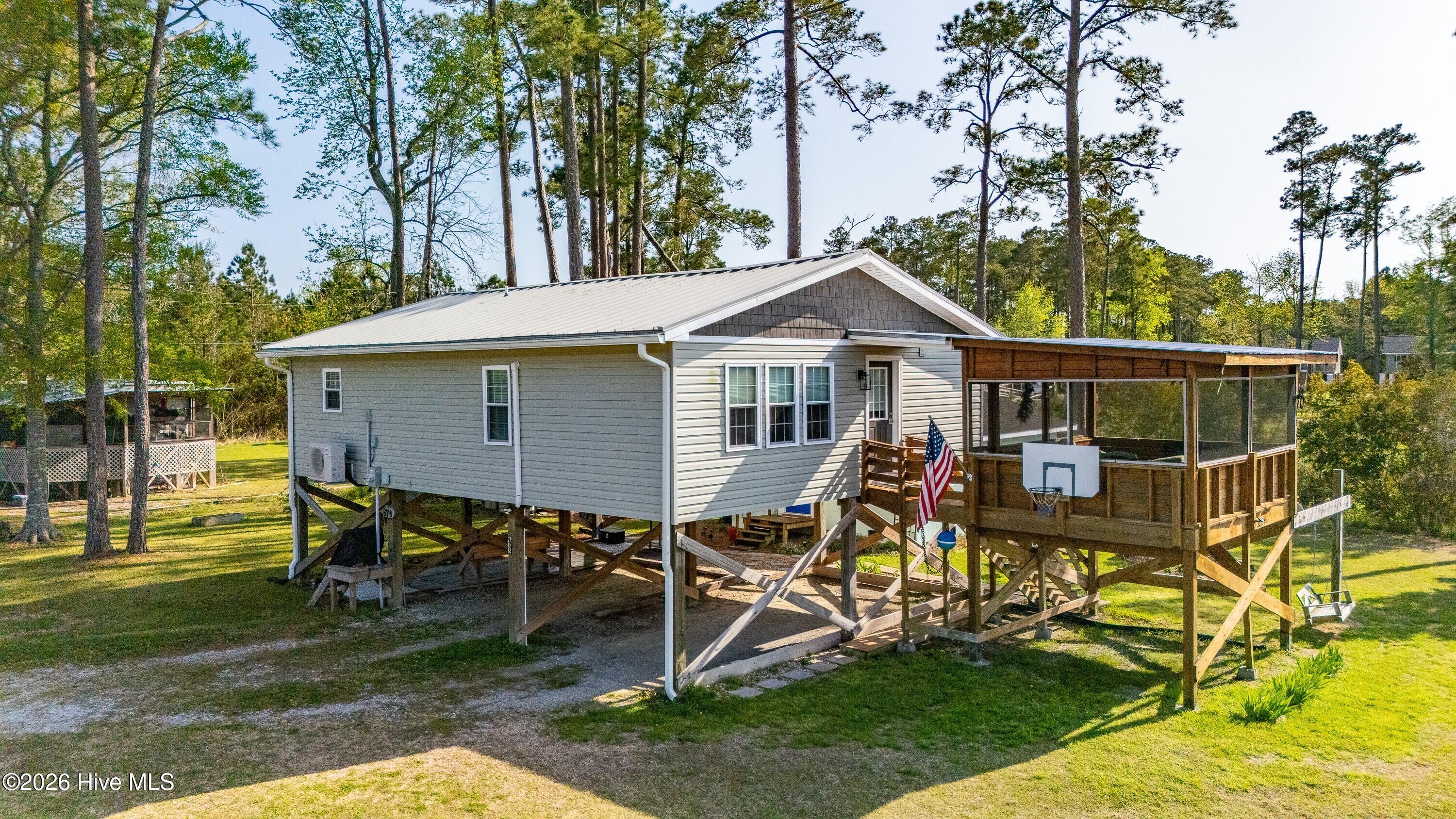 main property photo 27