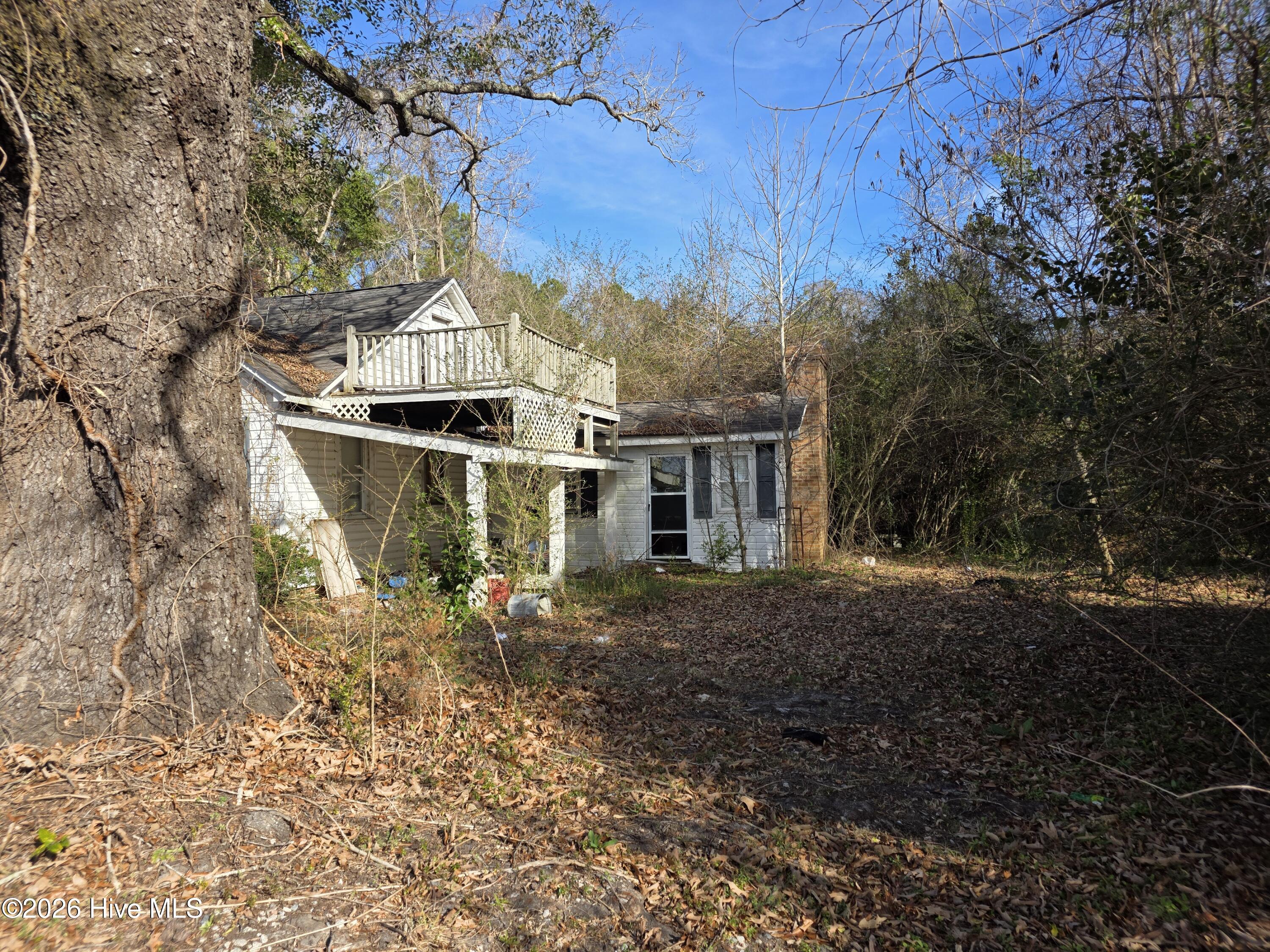 main property photo 4