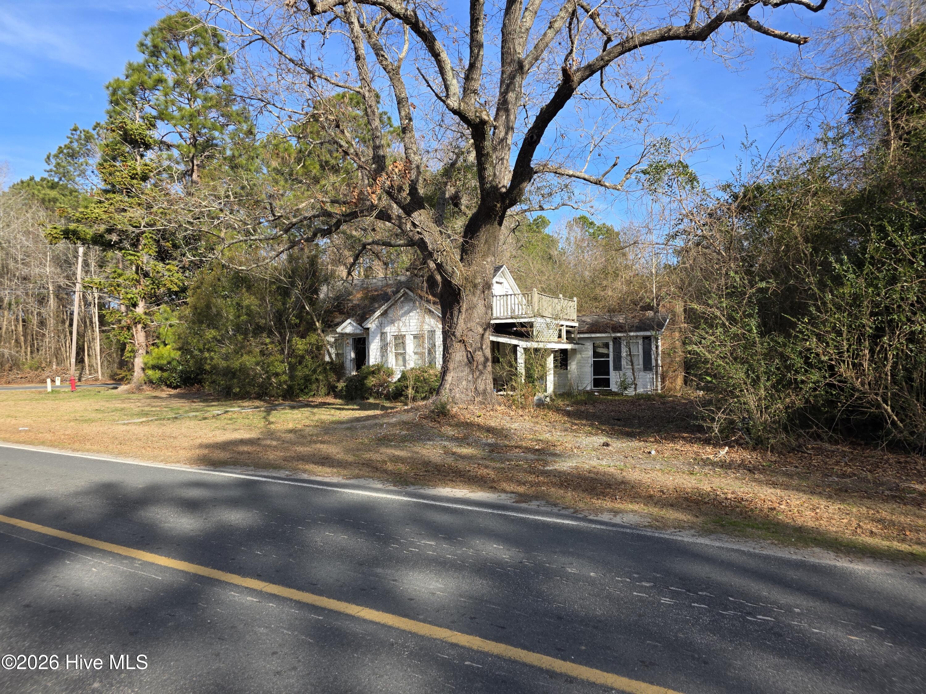 main property photo 5