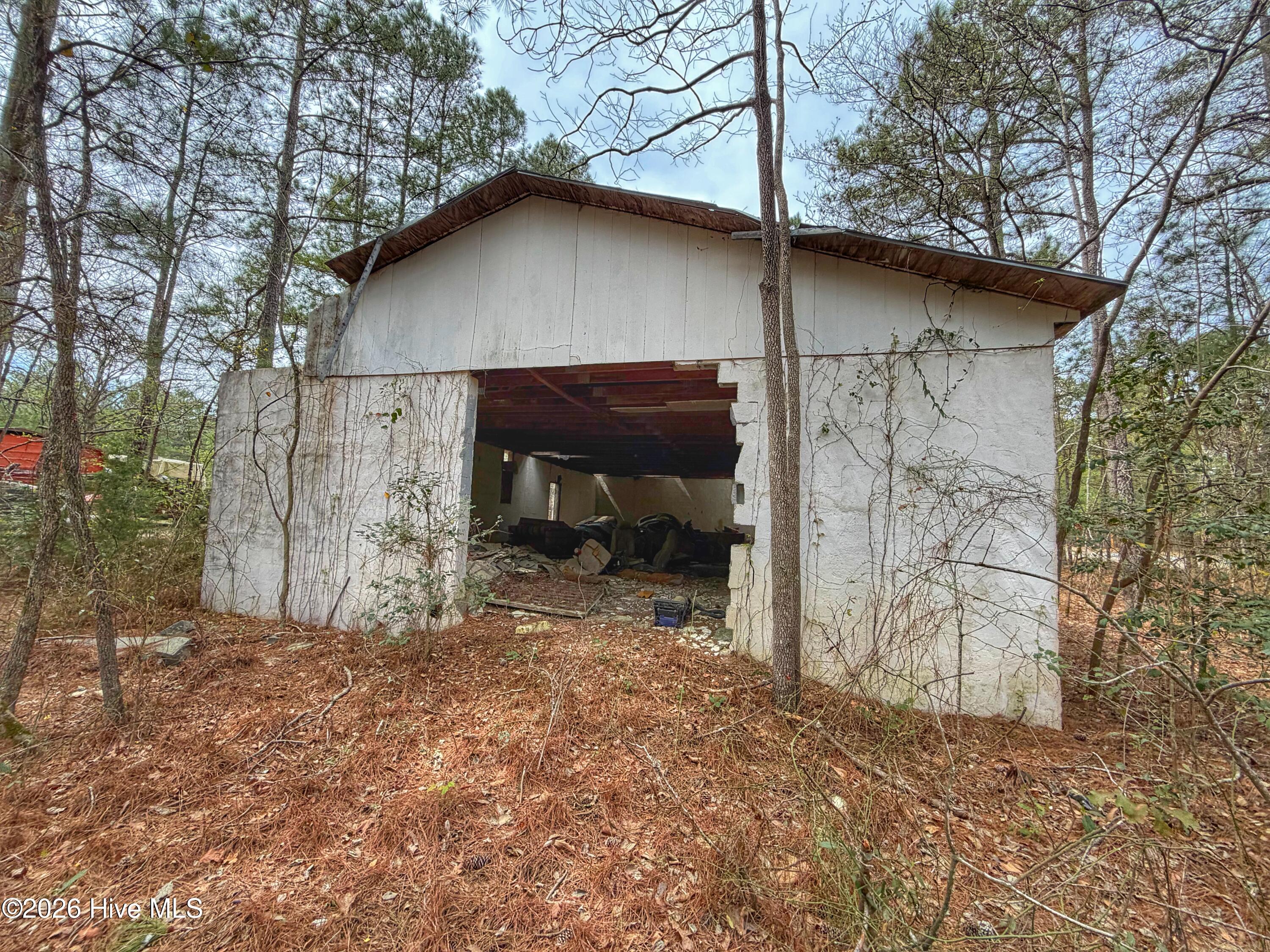 main property photo 21