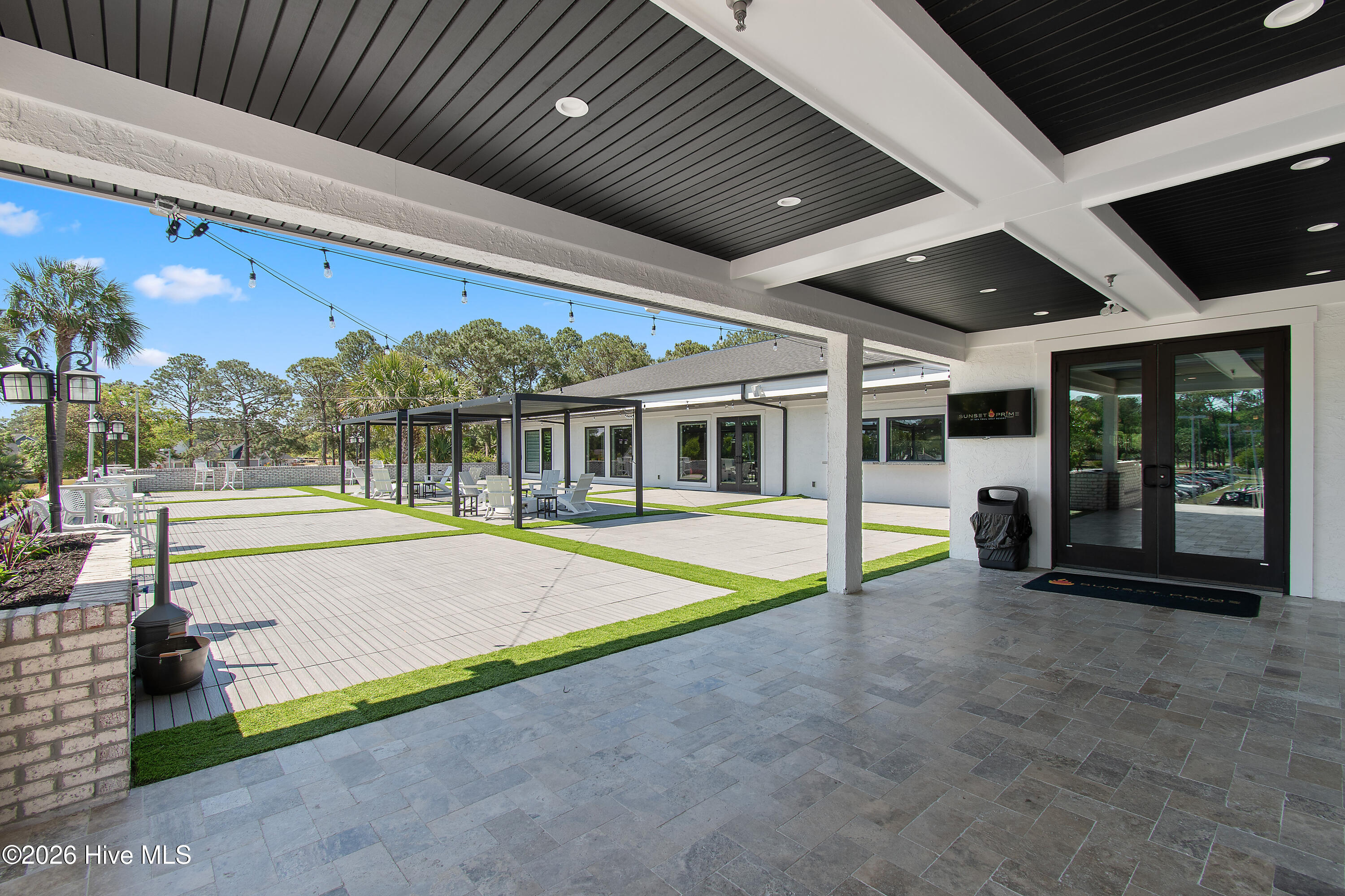 main property photo 59