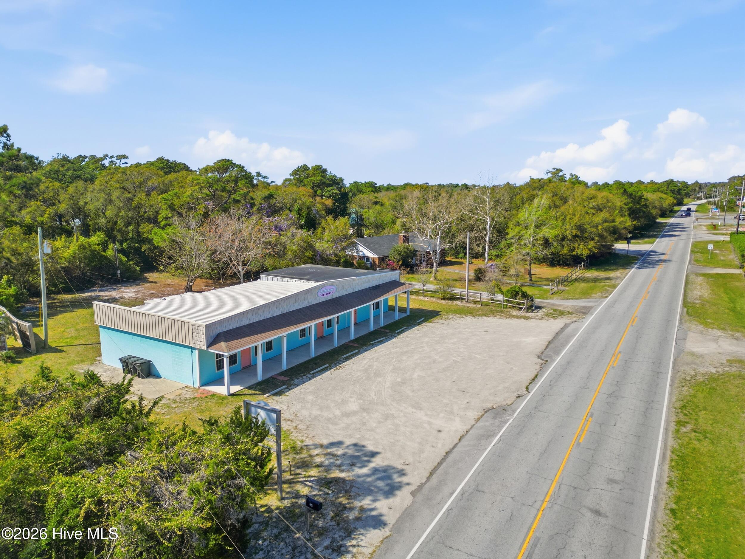 main property photo 6