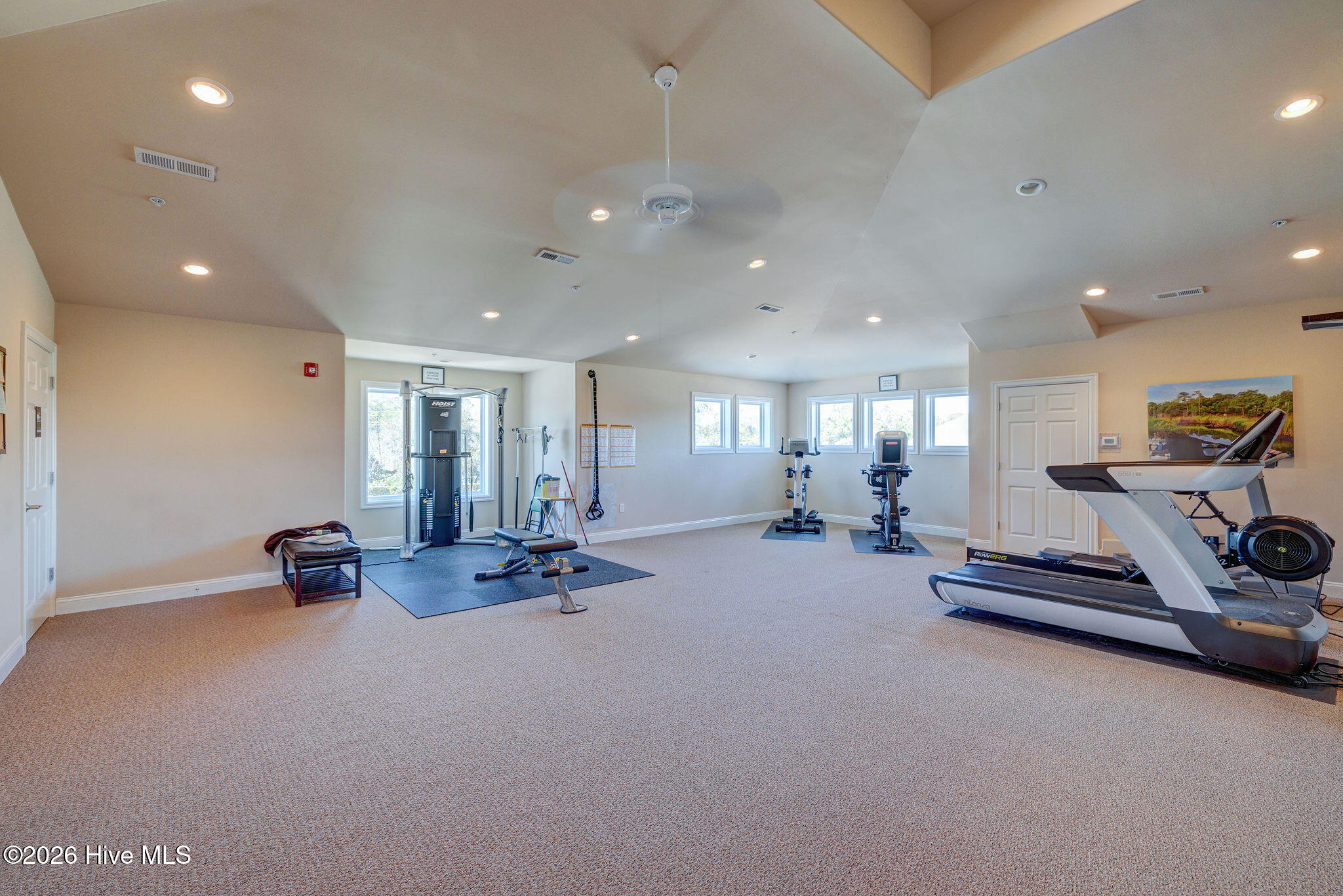 main property photo 78