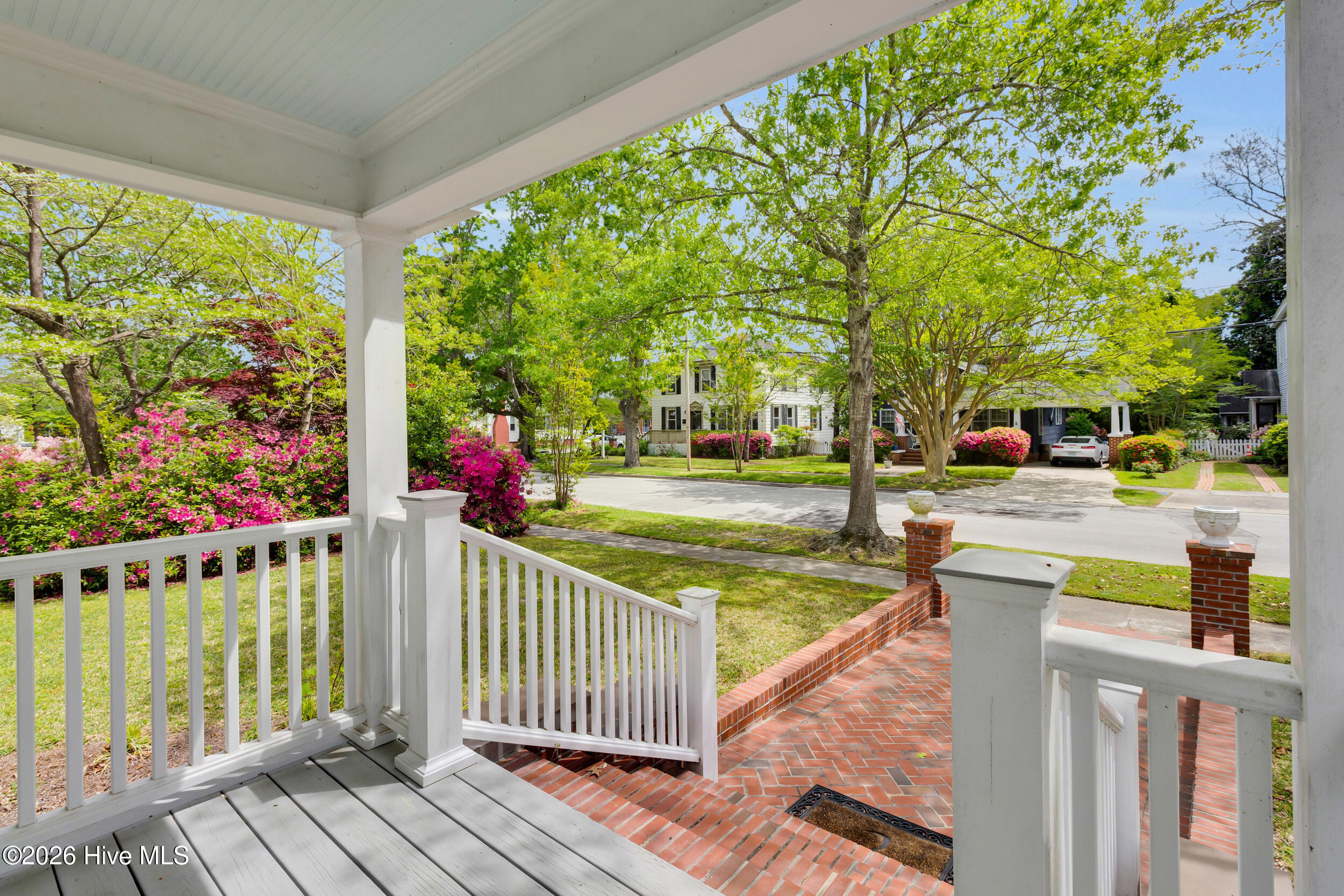 main property photo 45