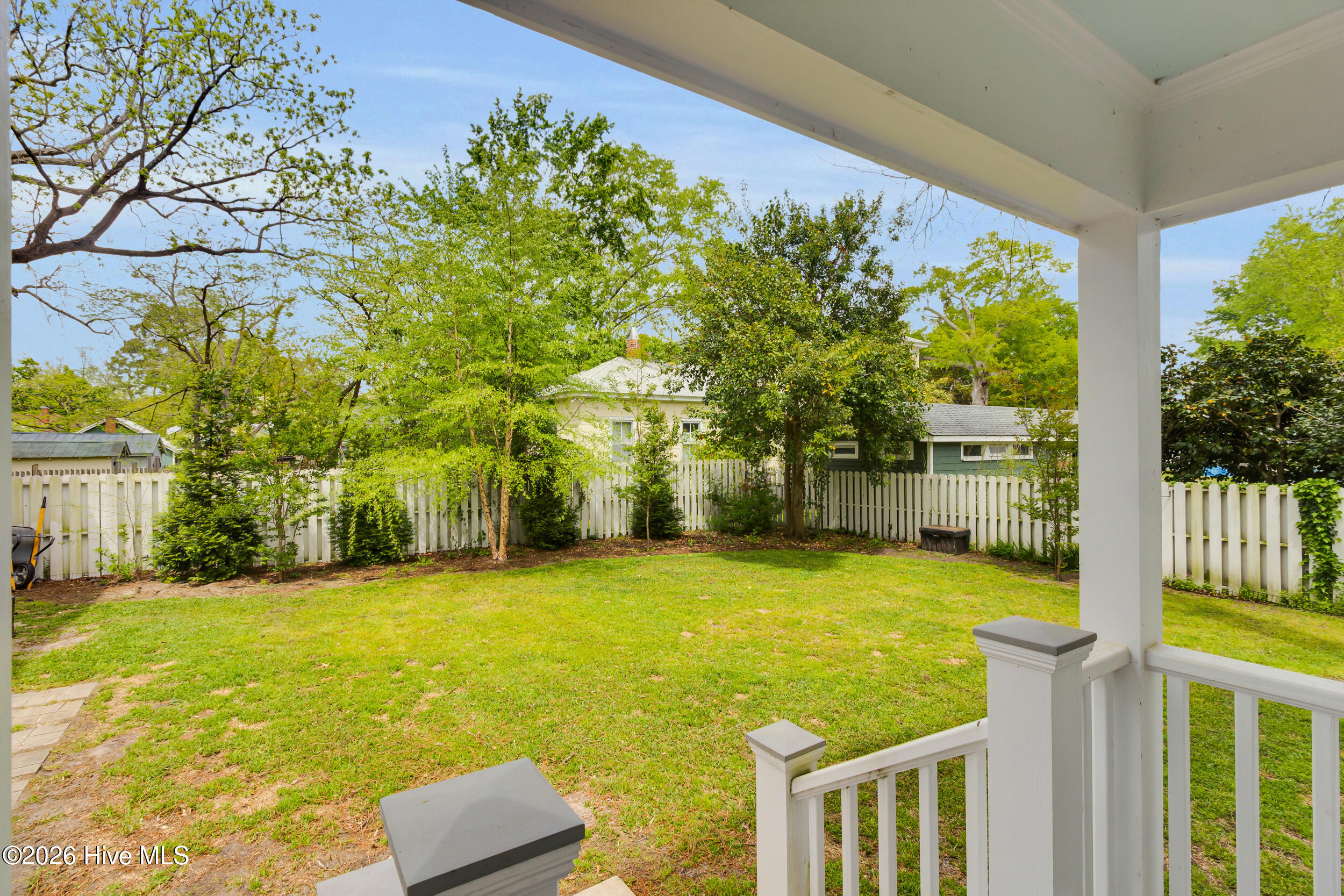 main property photo 47