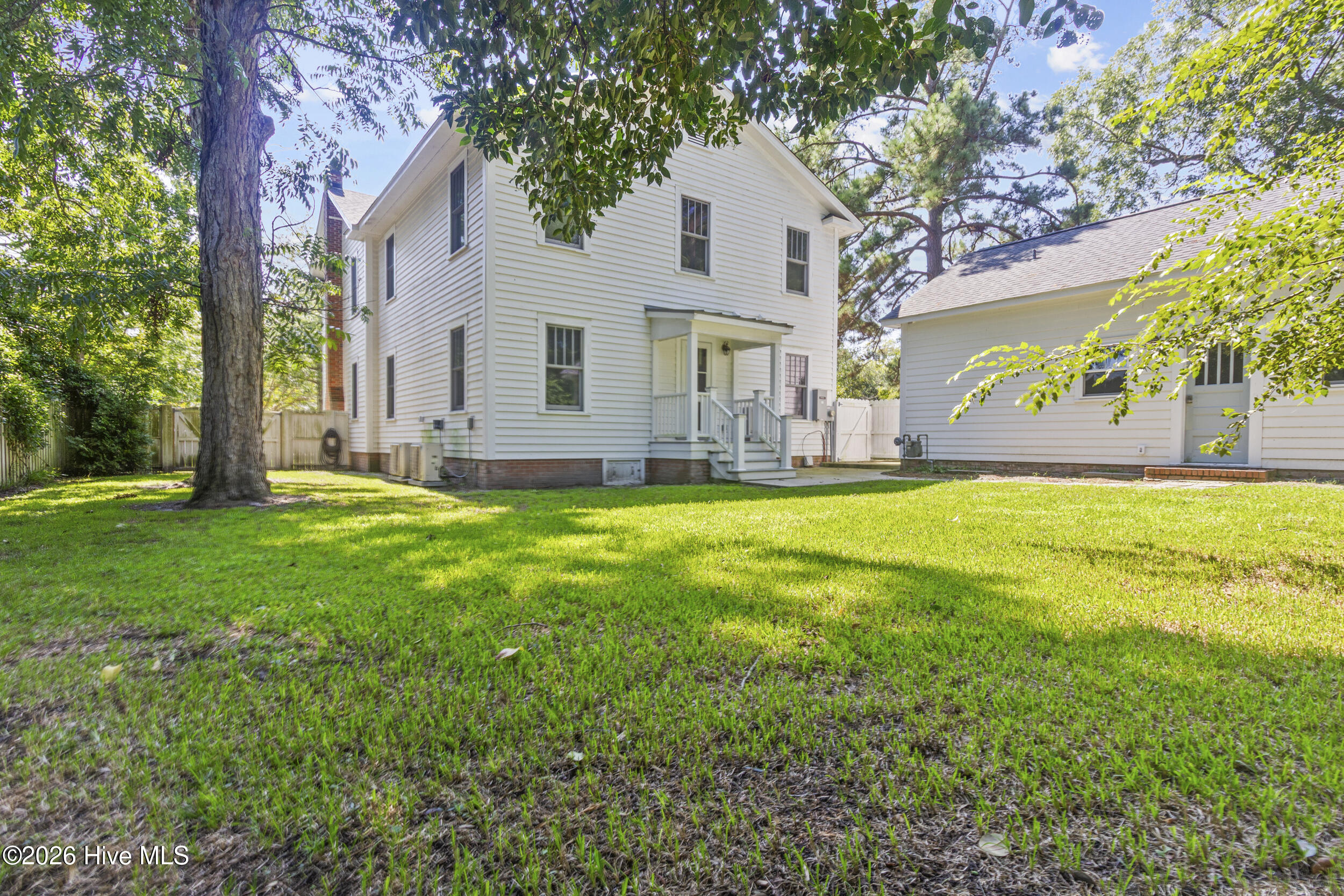 main property photo 88