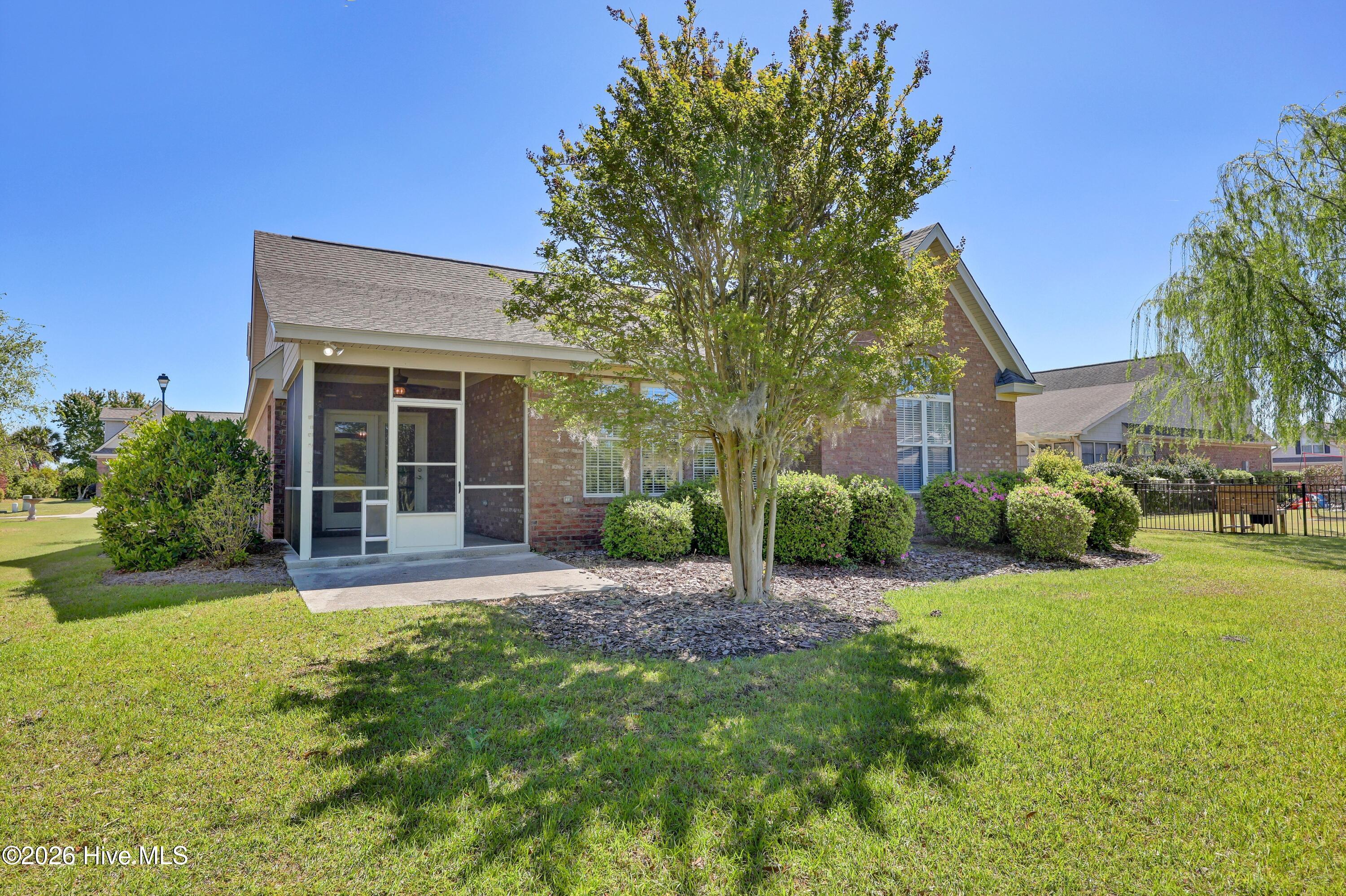 main property photo 45