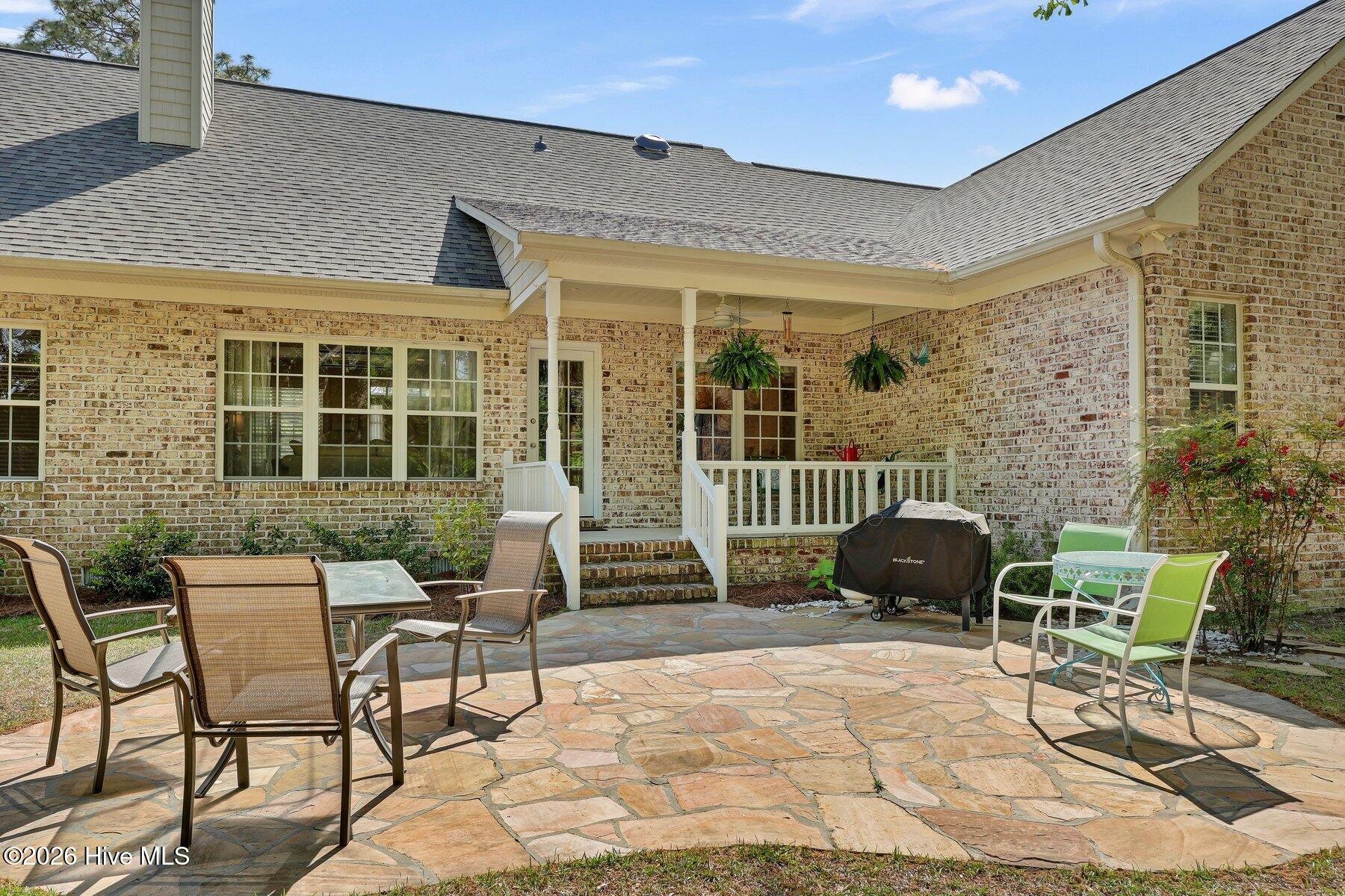 main property photo 24