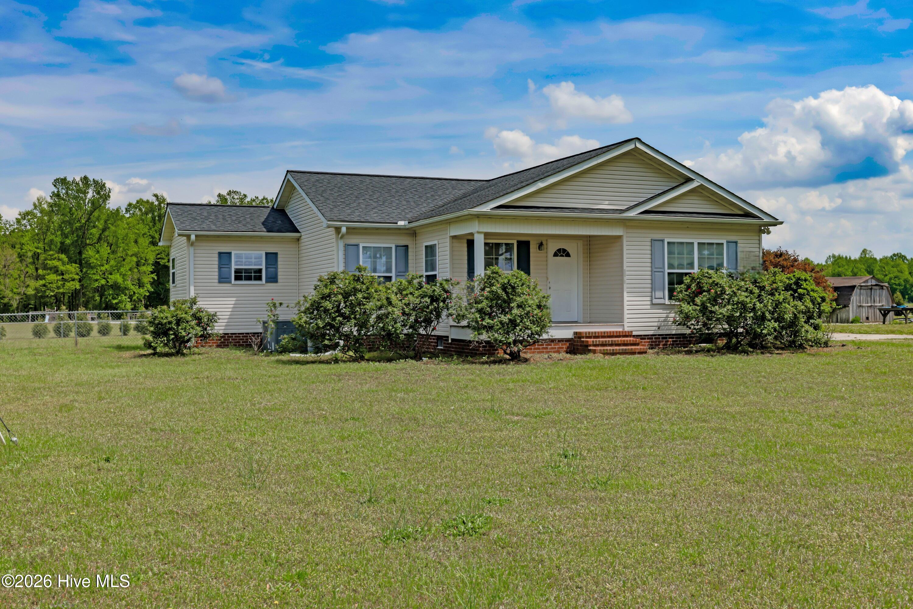 main property photo 43