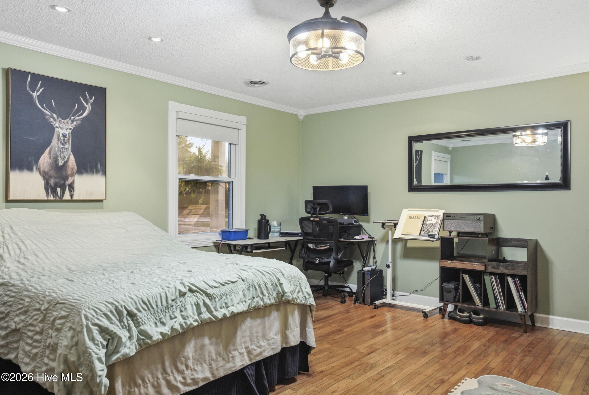 main property photo 17