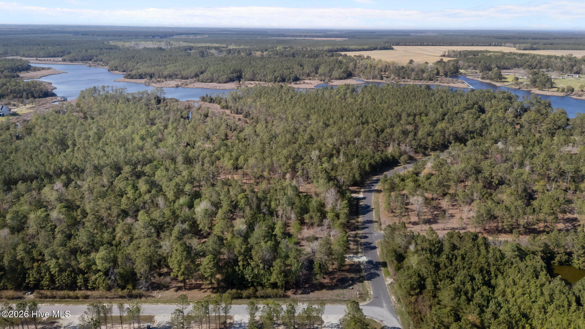 main property photo 13