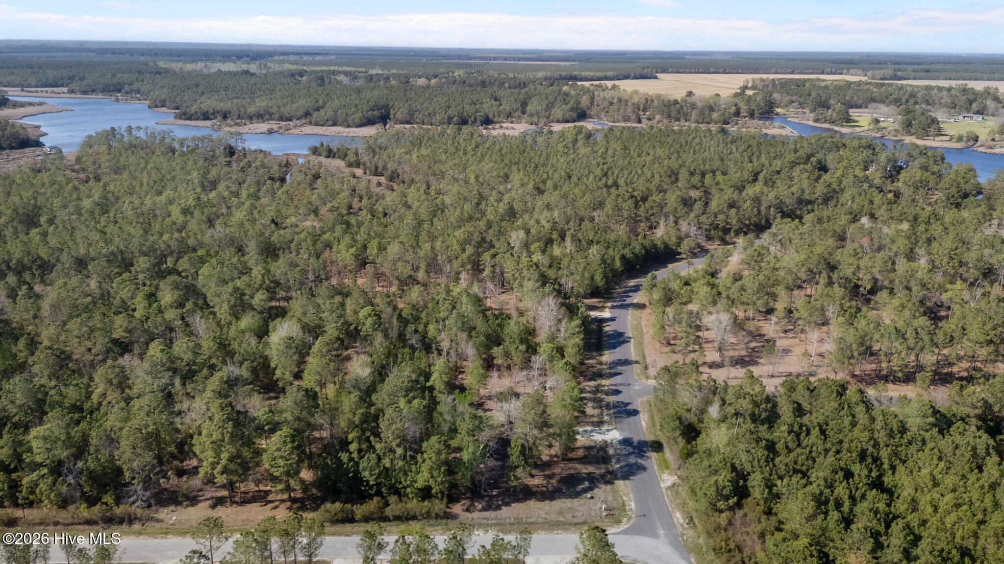 main property photo 6