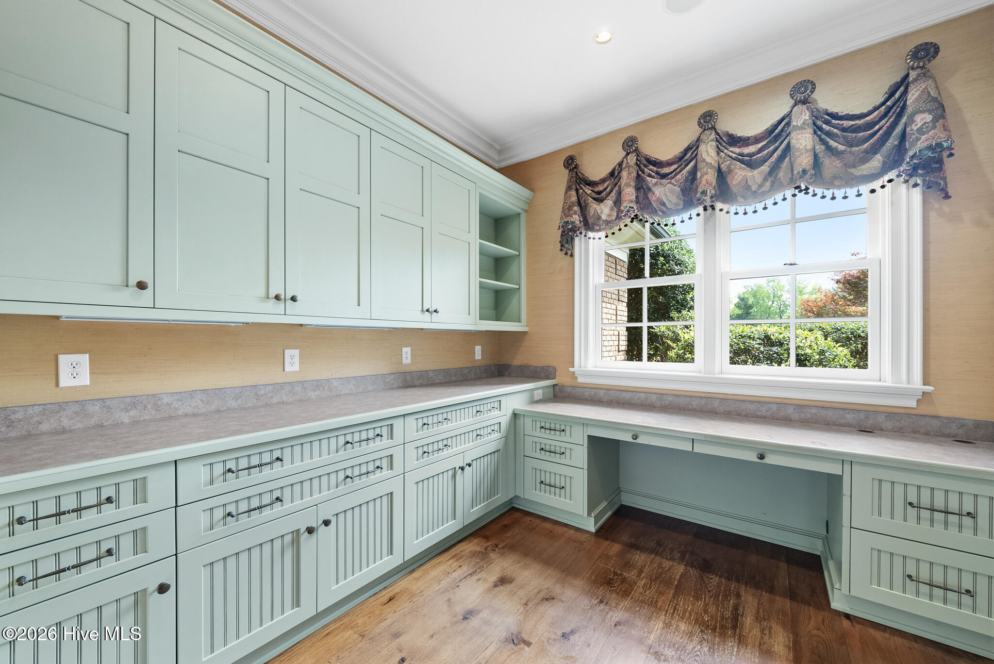 main property photo 42