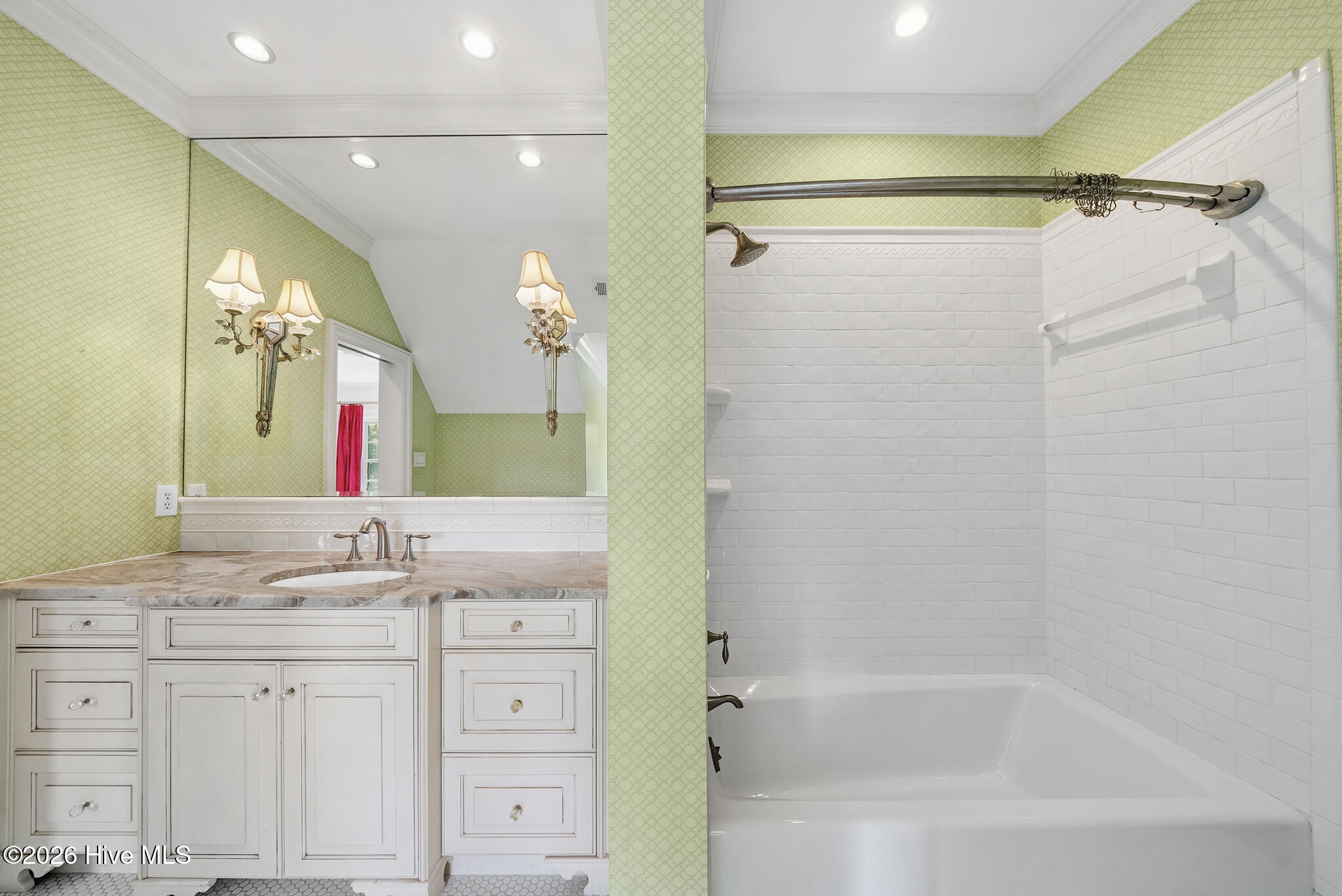 main property photo 70