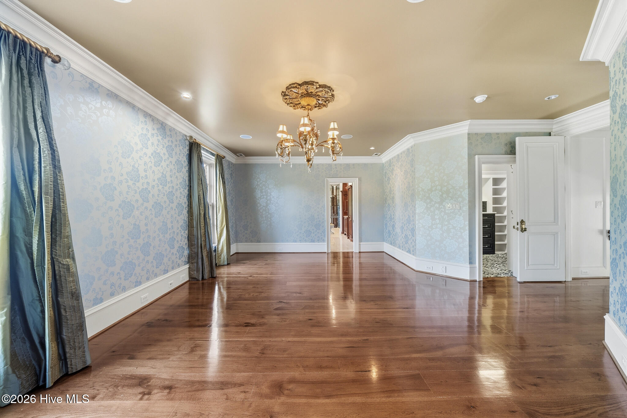 main property photo 91