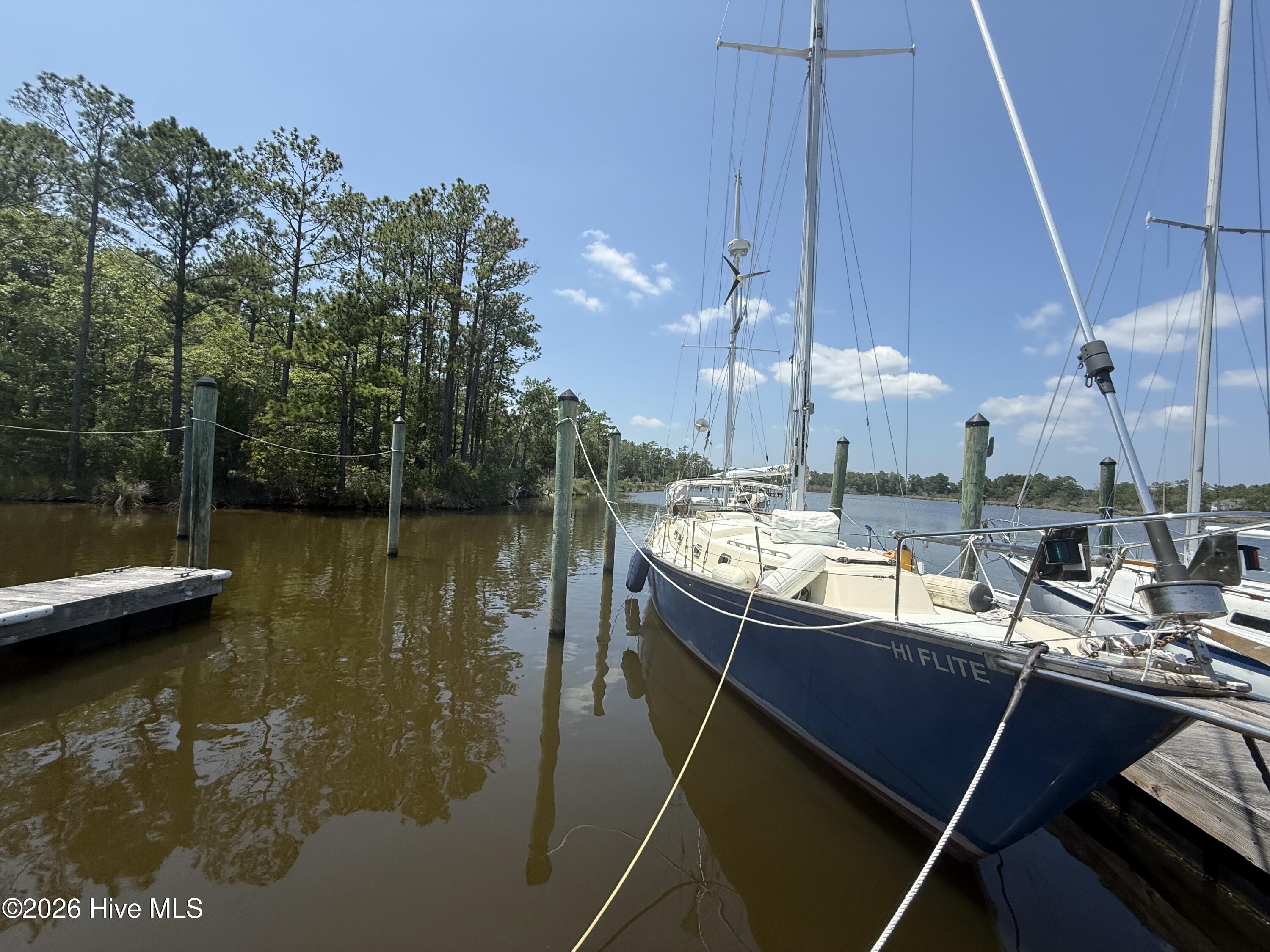 main property photo 33
