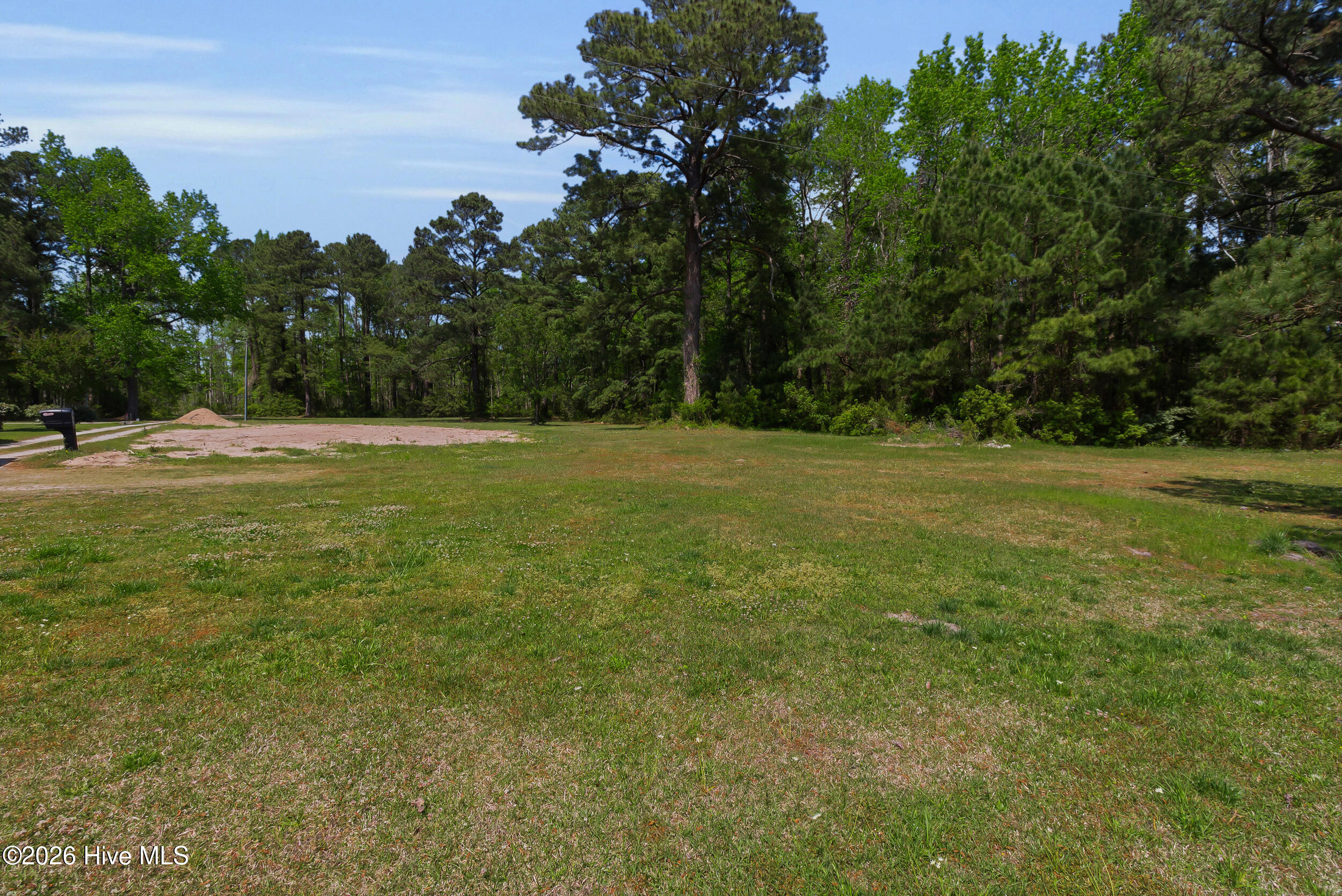 main property photo 11