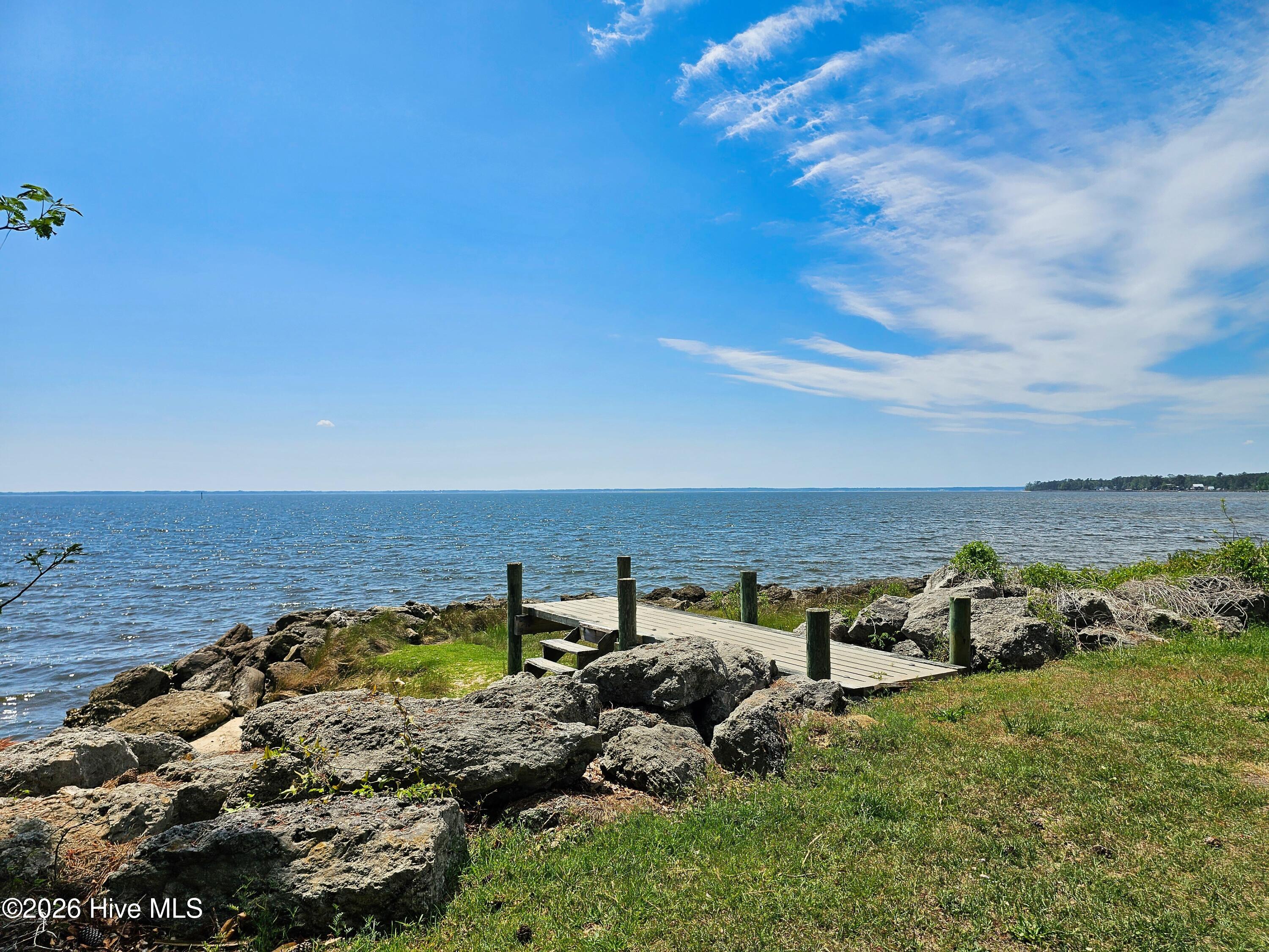 main property photo 27