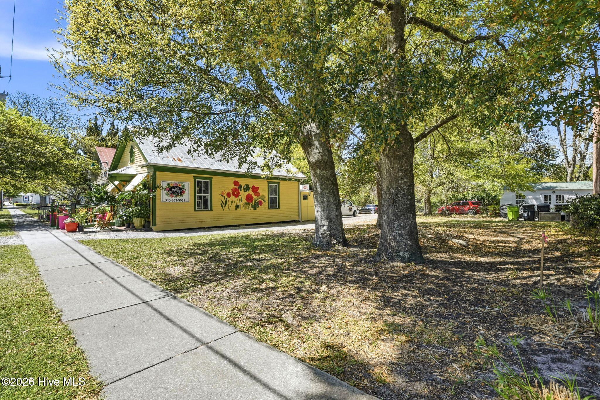 main property photo 3