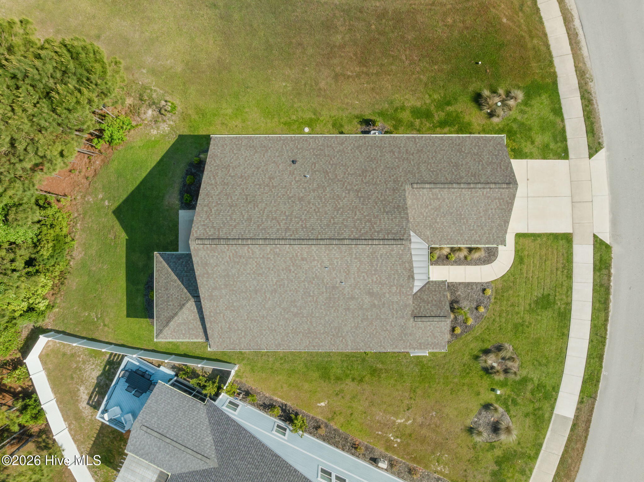 main property photo 49
