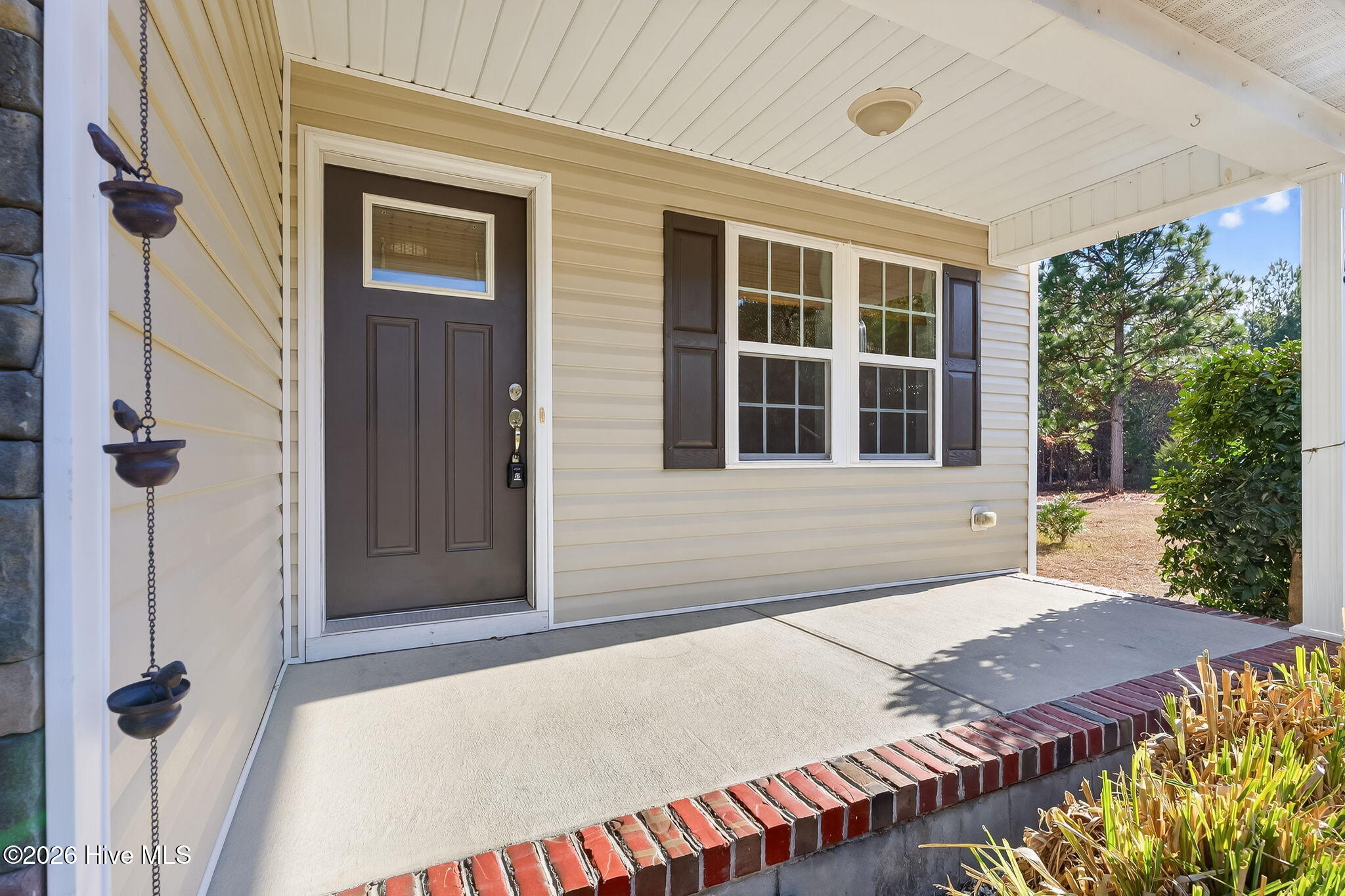 main property photo 4