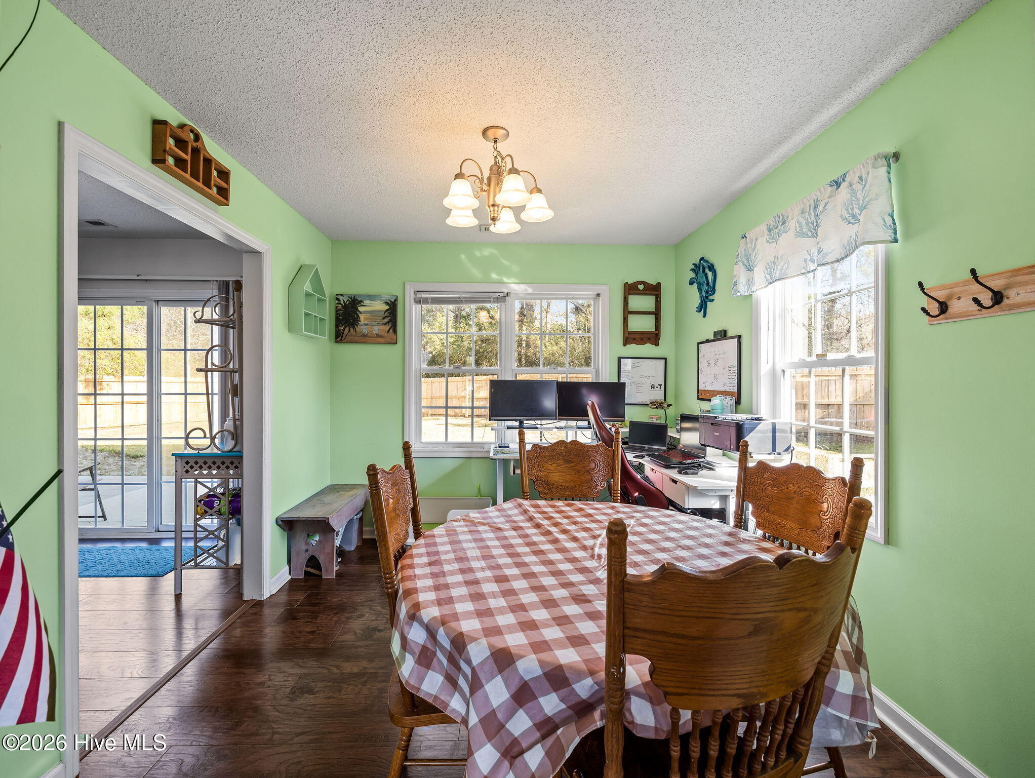 main property photo 17