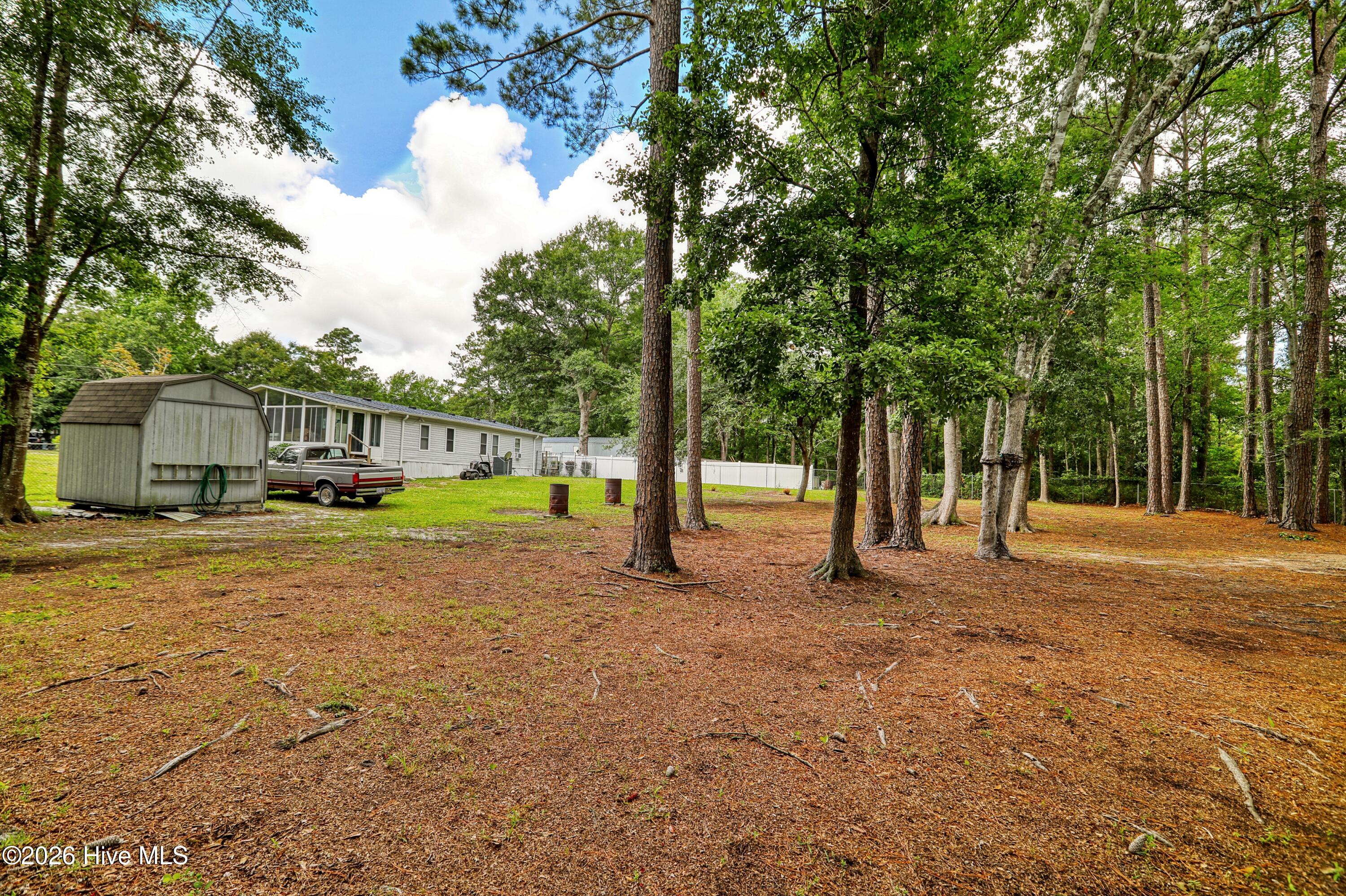 main property photo 32