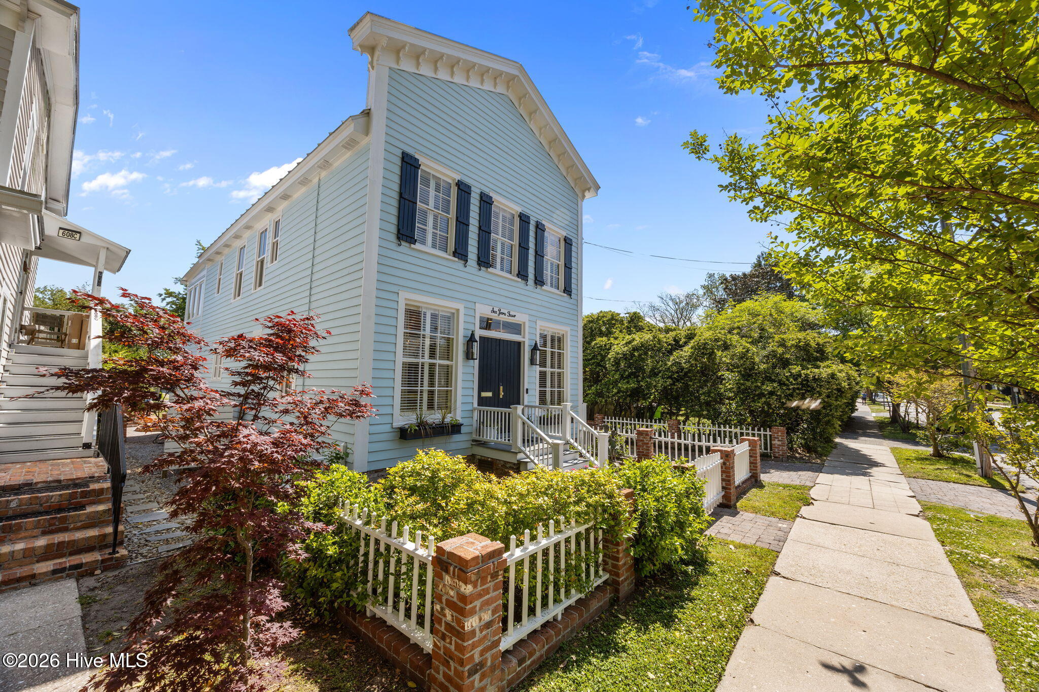 main property photo 48