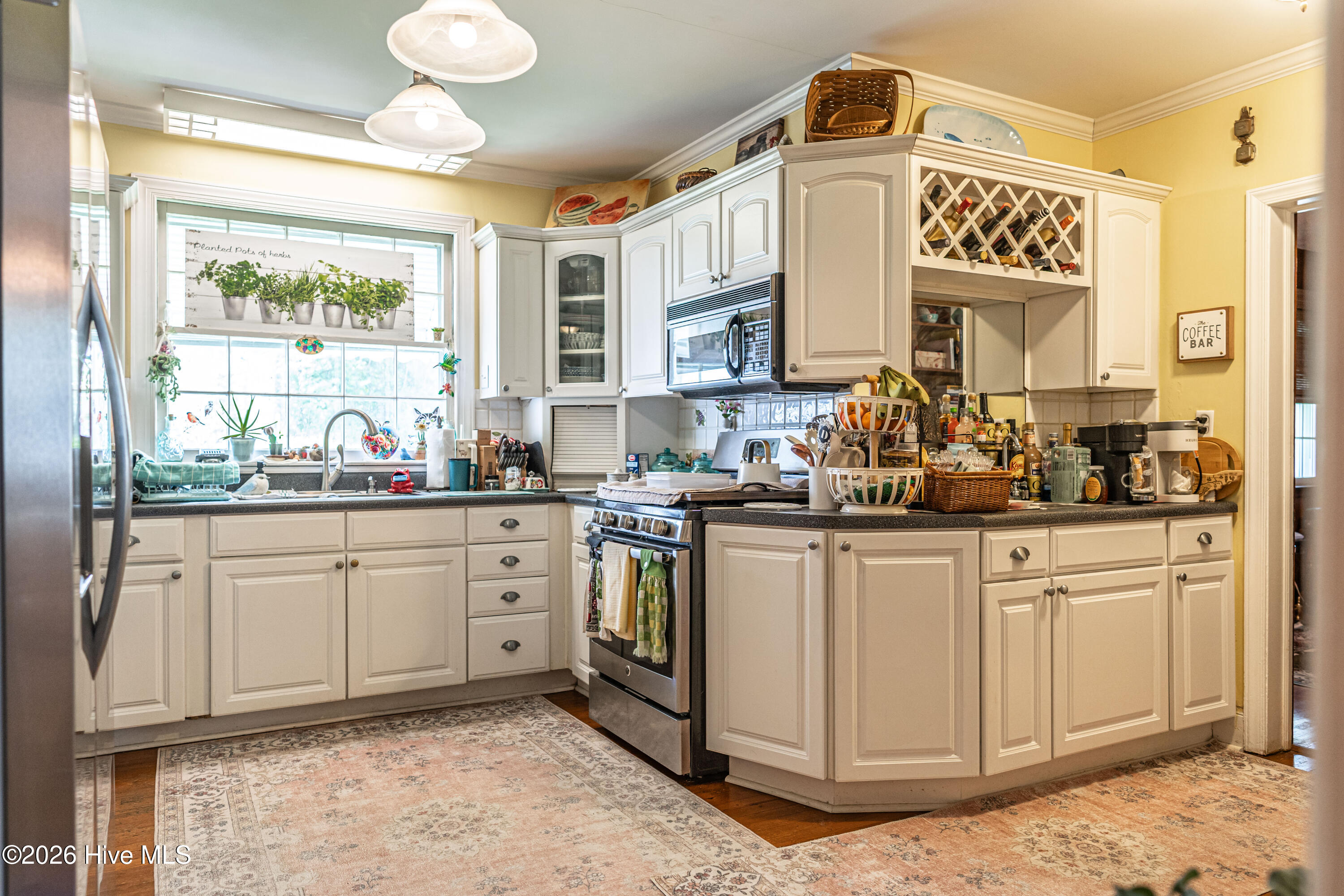 main property photo 34