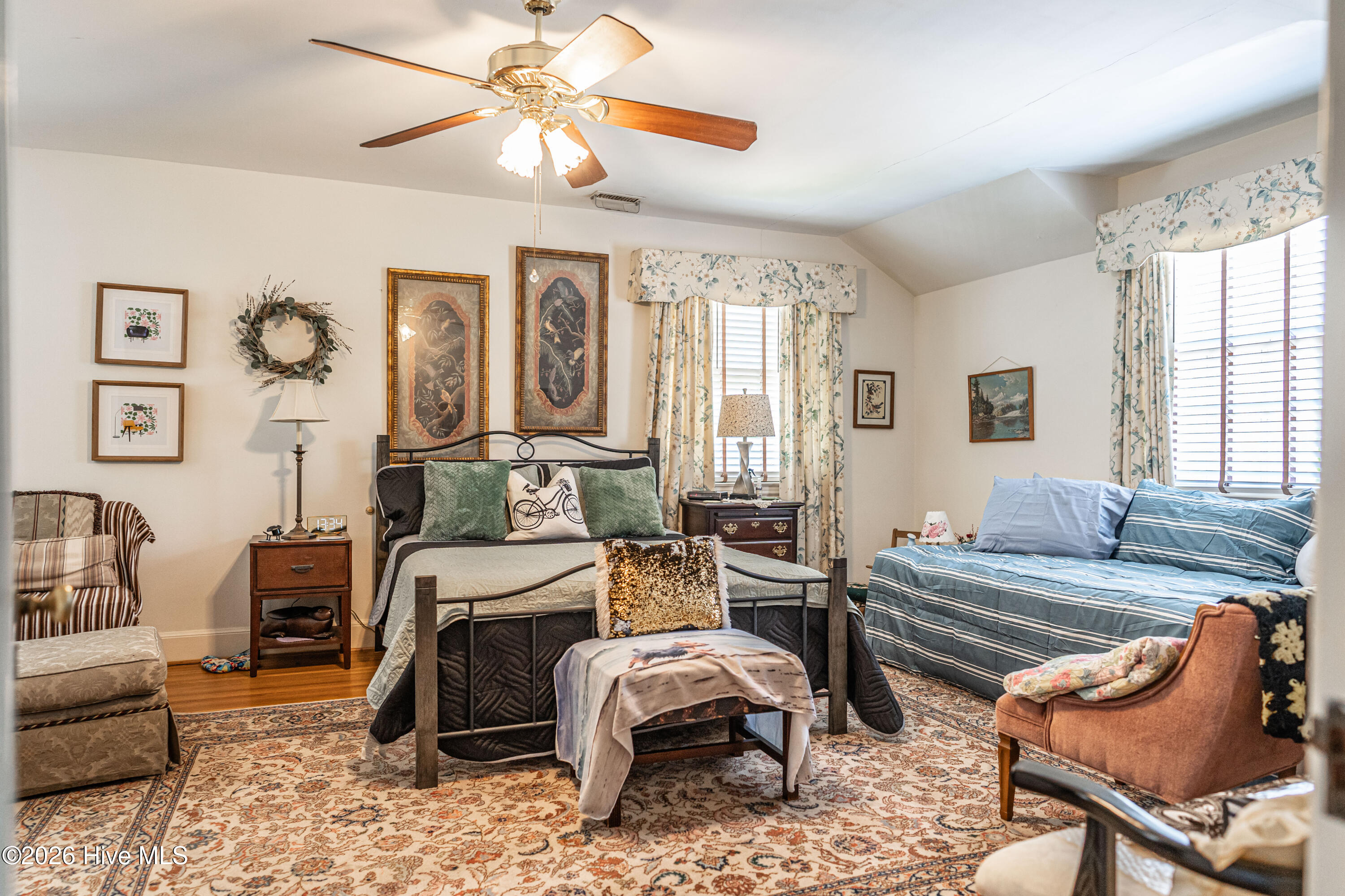 main property photo 60