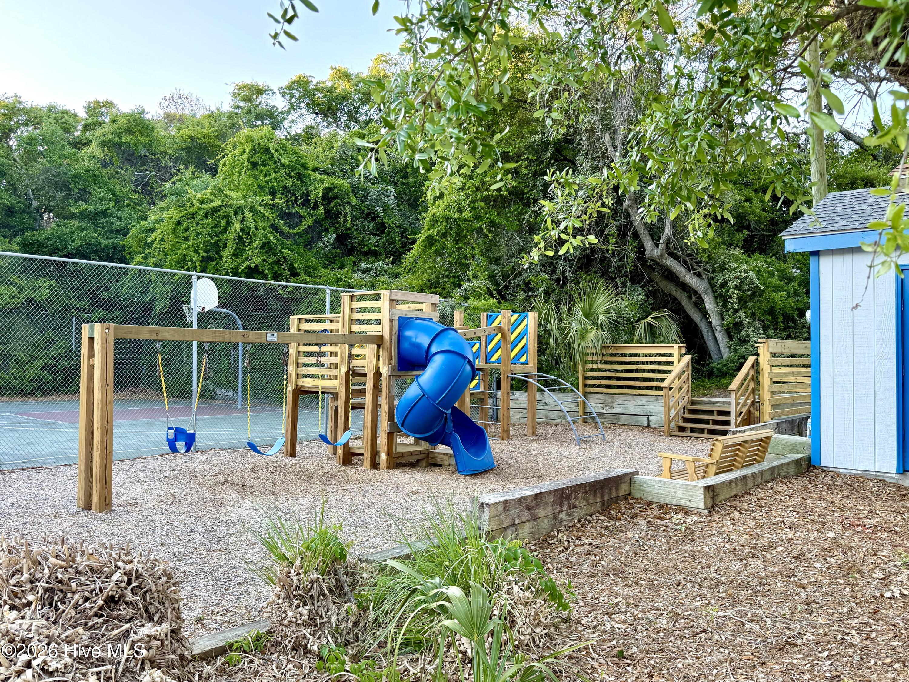 main property photo 51
