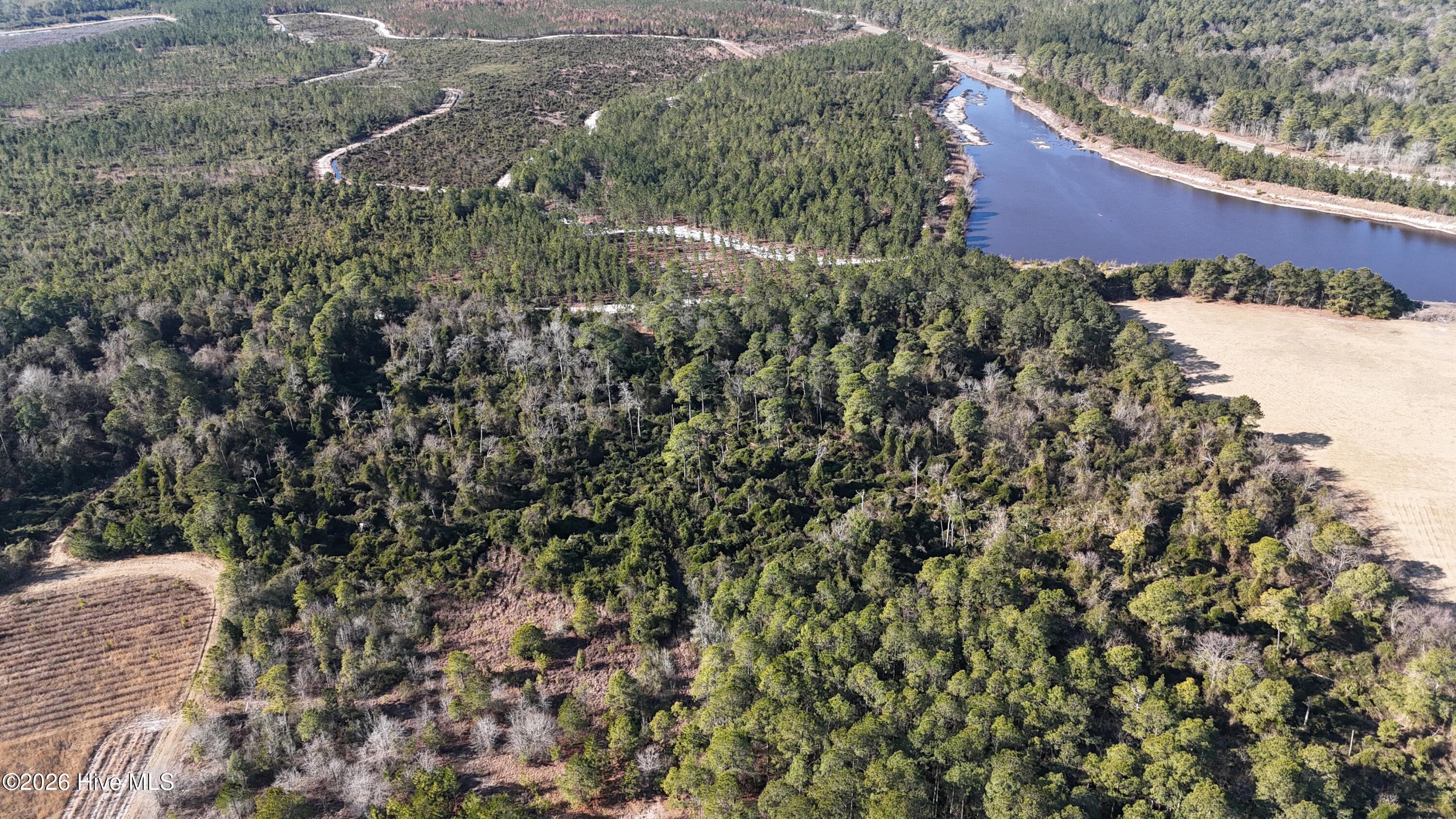 main property photo 13