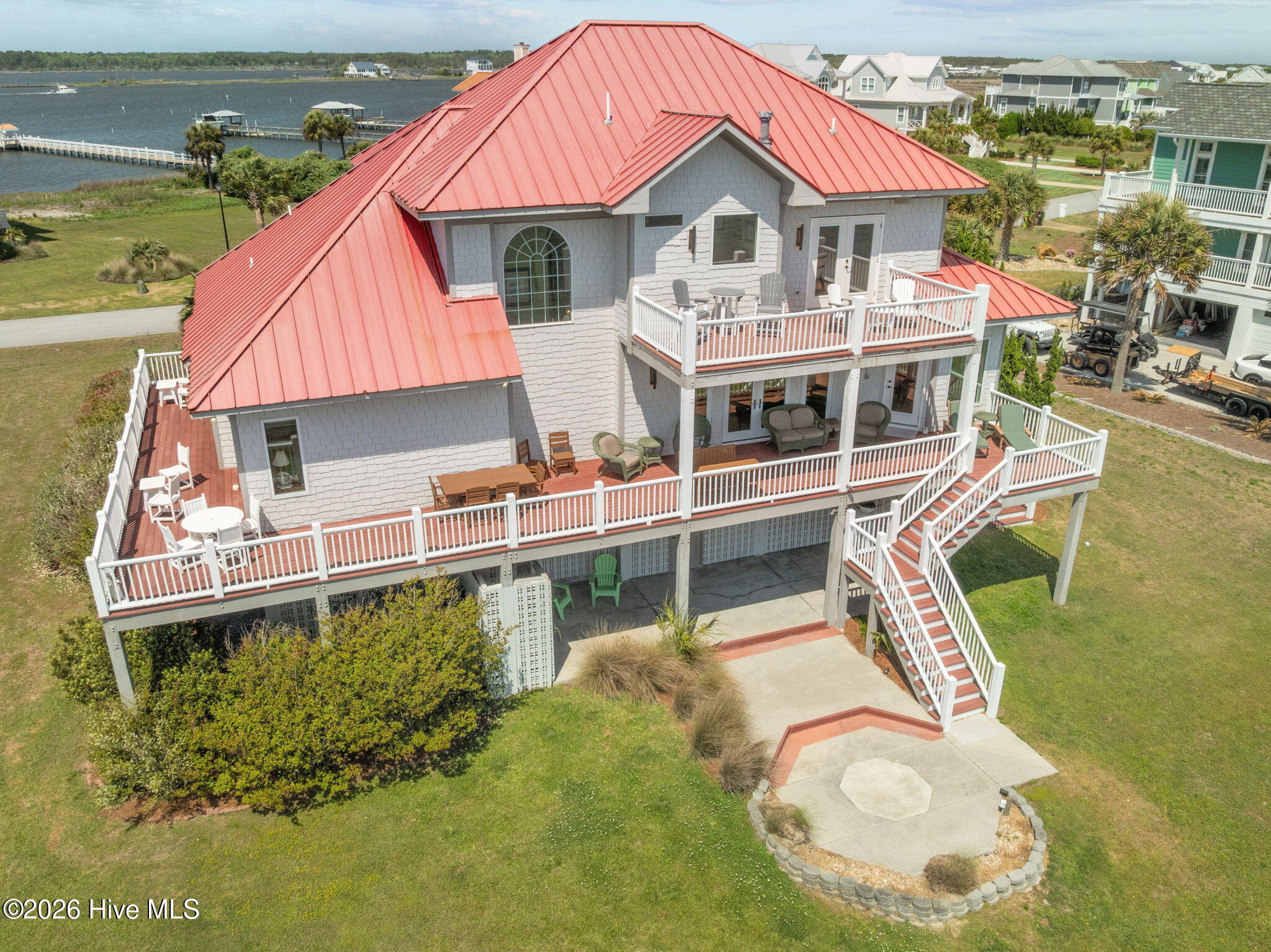 main property photo 78