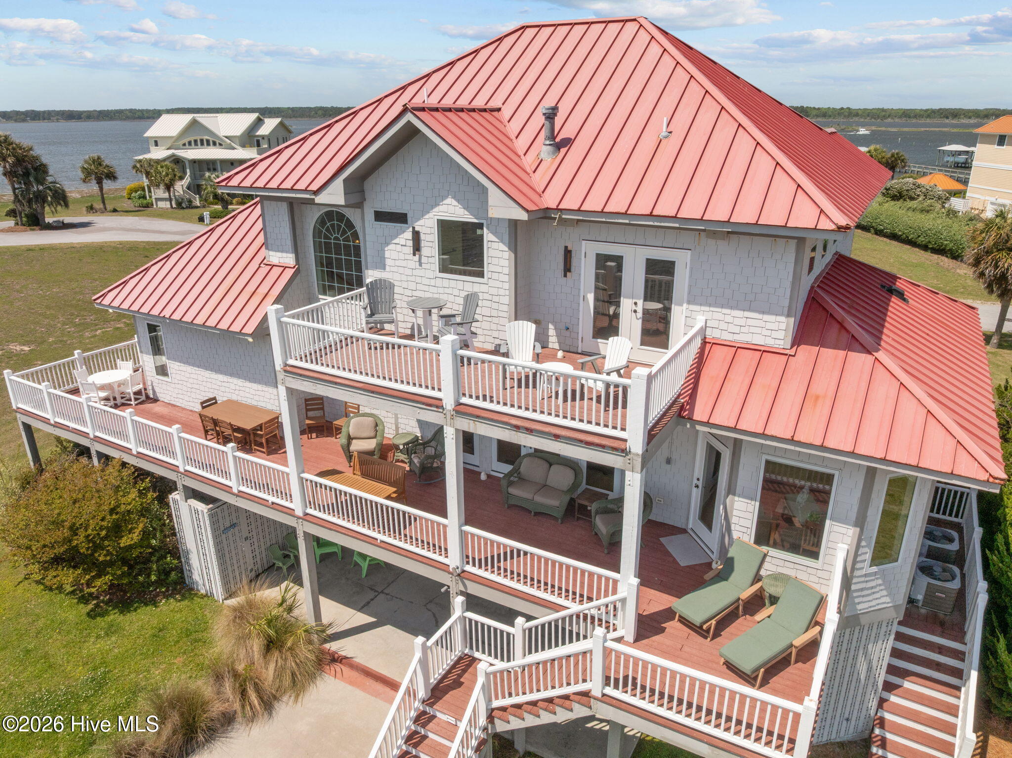 main property photo 79