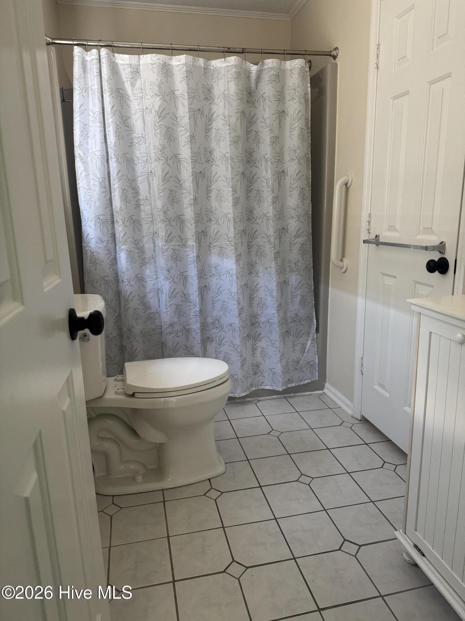 main property photo 43