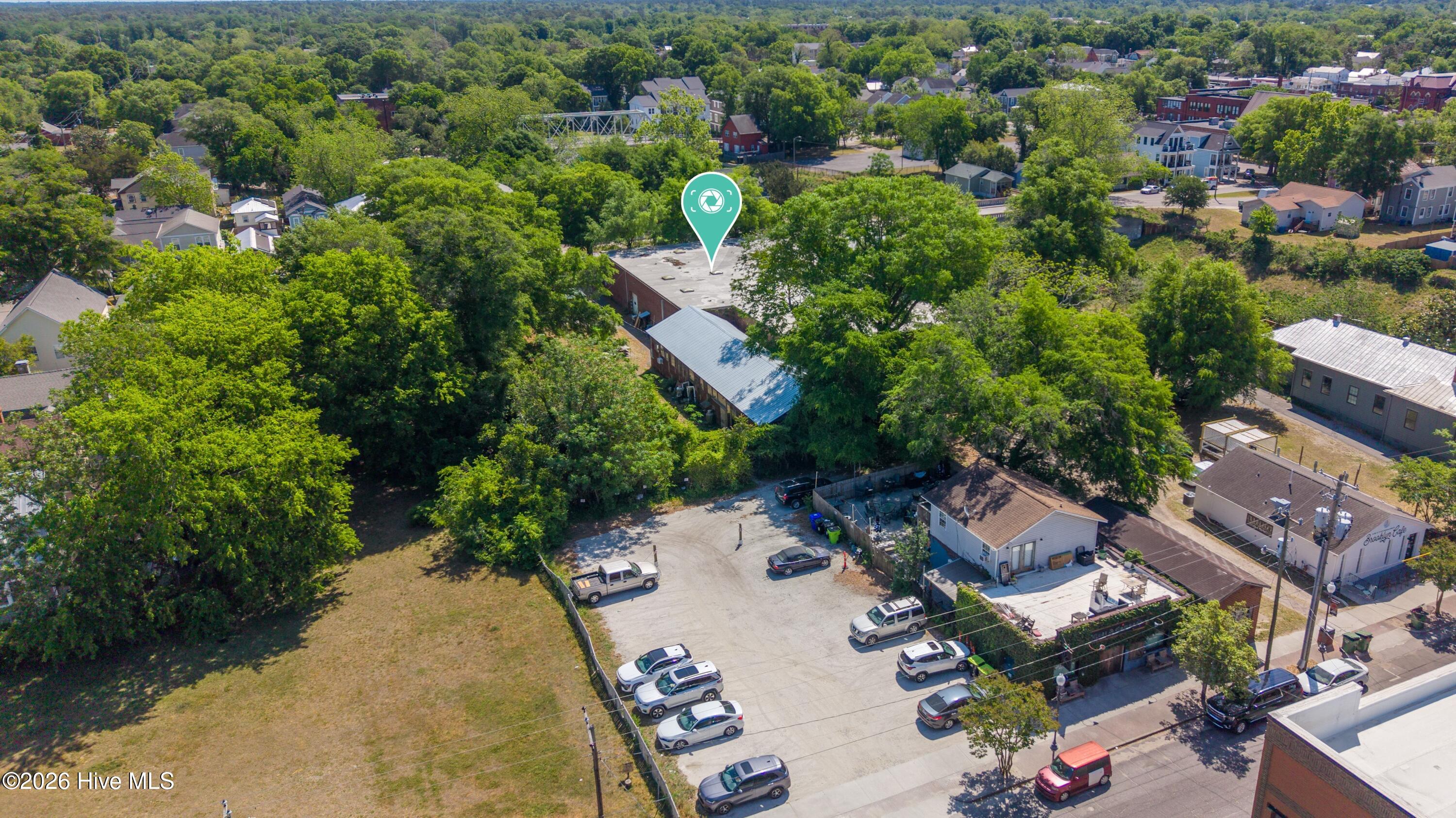 main property photo 34