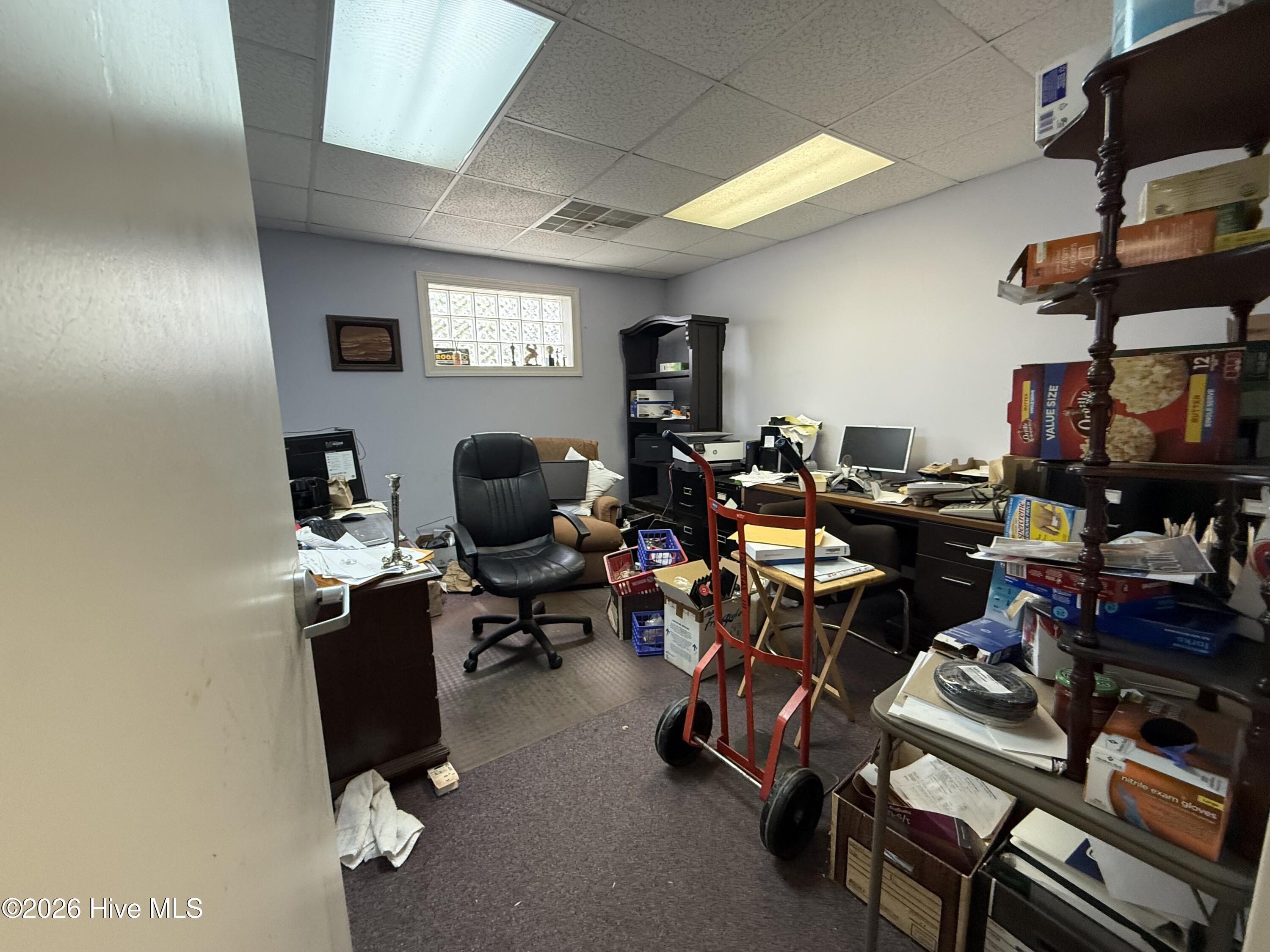main property photo 17