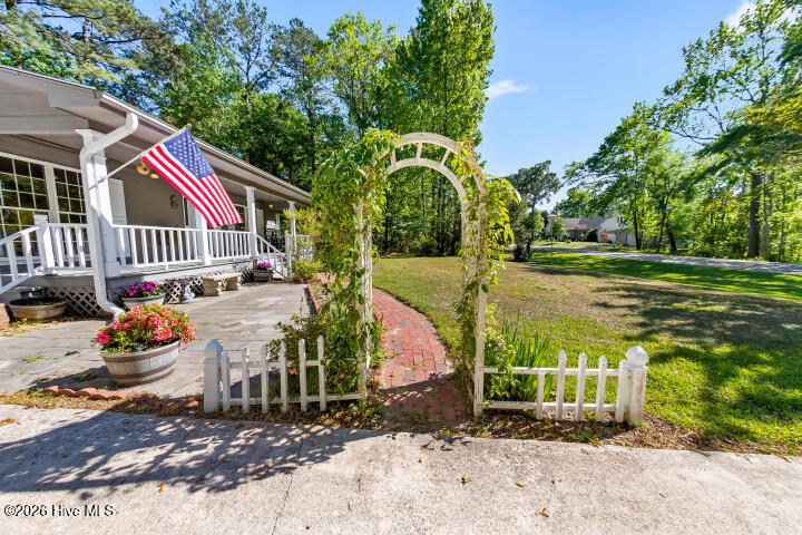 main property photo 22